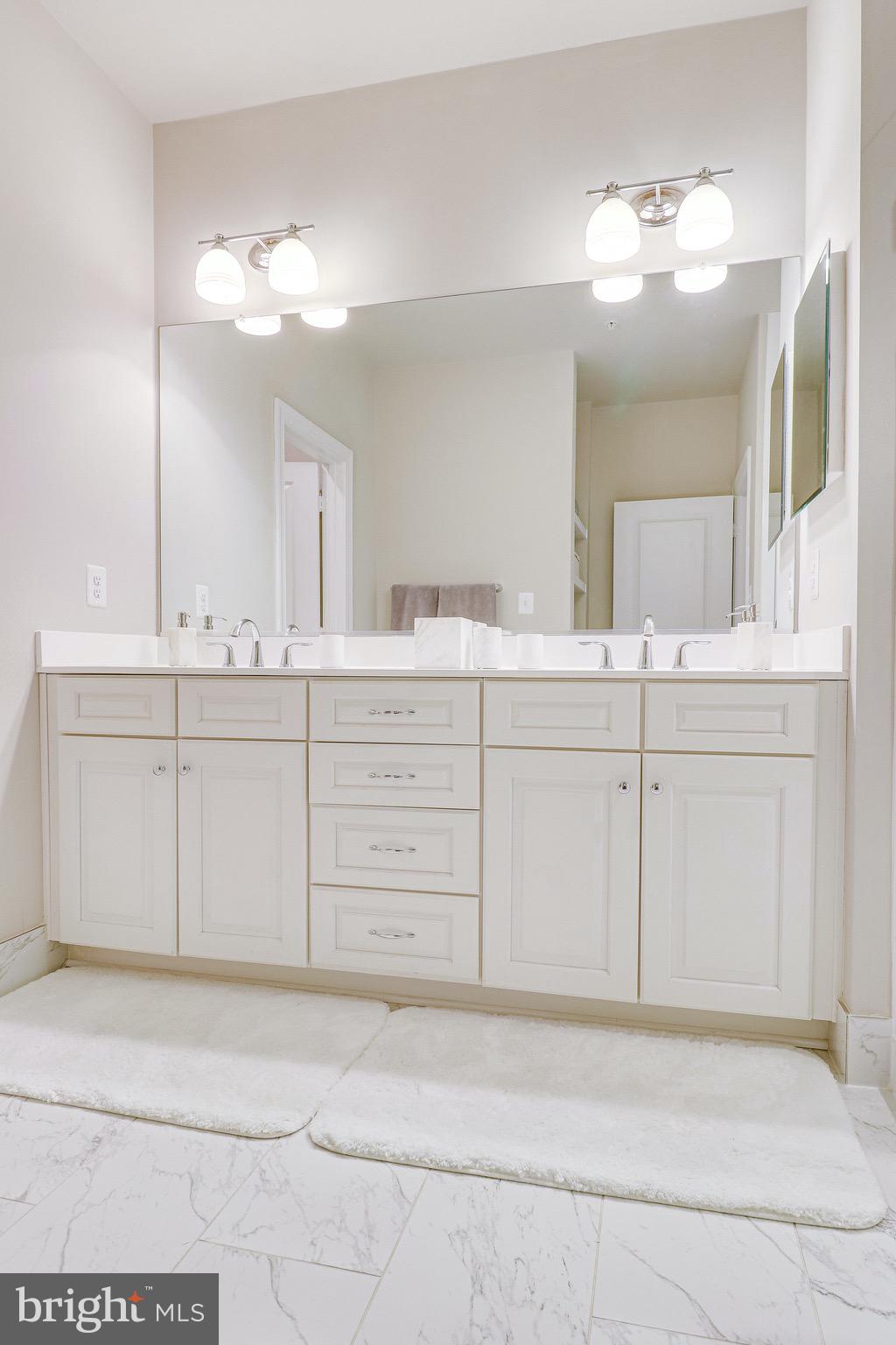 CARVER PLACE - Residential Lease