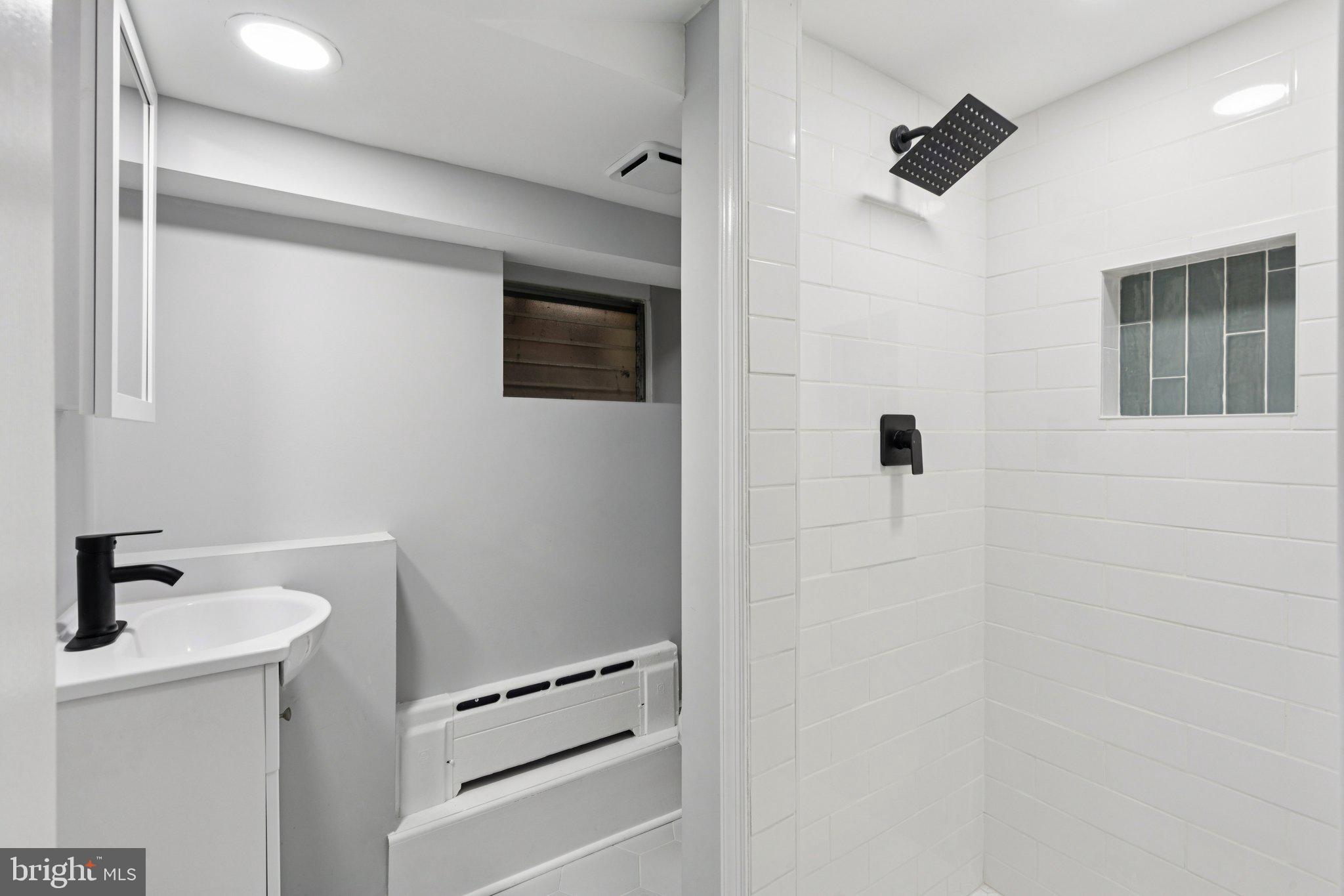 DREXEL HILL - Residential