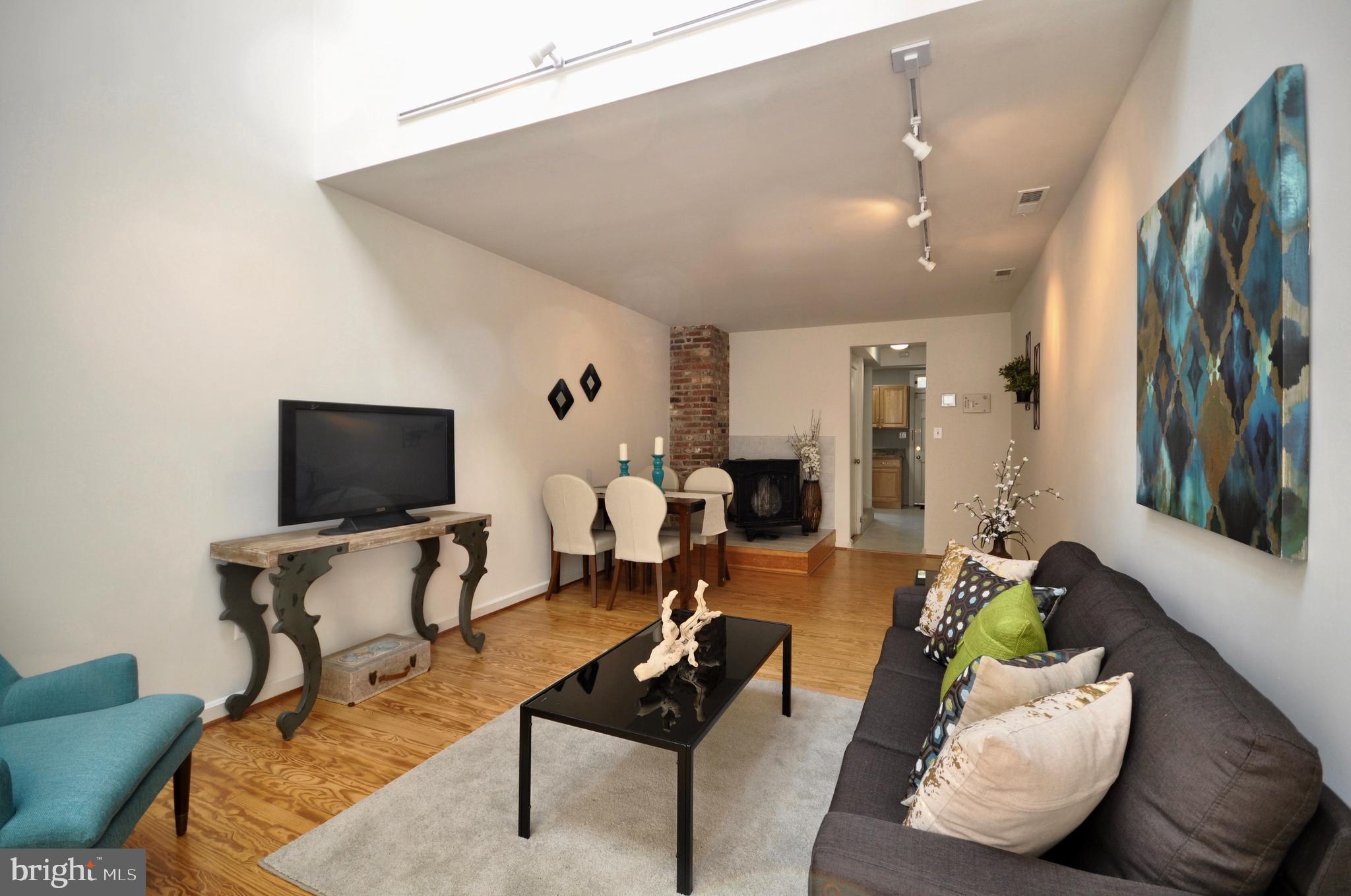 FELLS POINT HISTORIC DISTRICT - Residential Lease