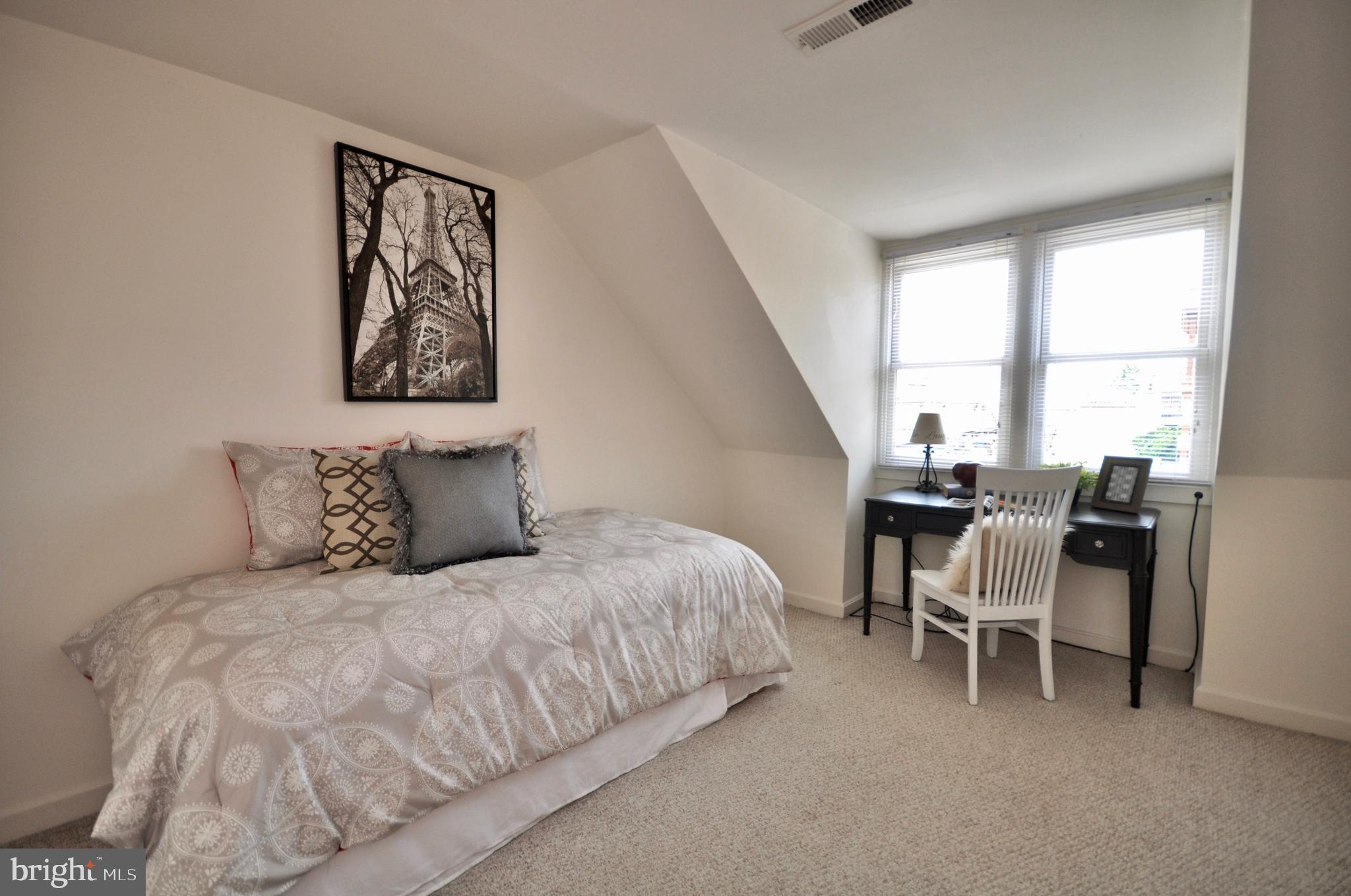 FELLS POINT HISTORIC DISTRICT - Residential Lease