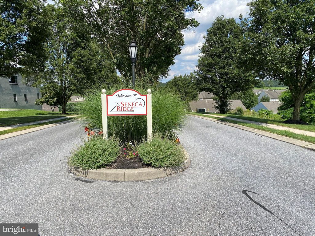 Photo of 0 Cheyenne Dr #LOT 203, SEVEN VALLEYS, PA 17360 (MLS # PAYK2083252)