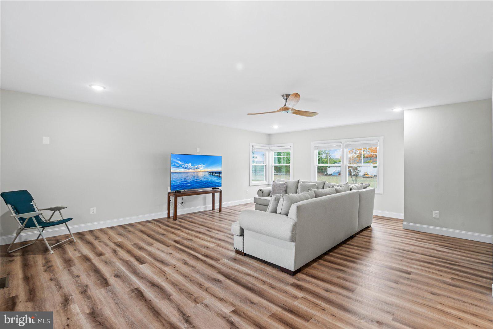 THE POINT - Residential Lease