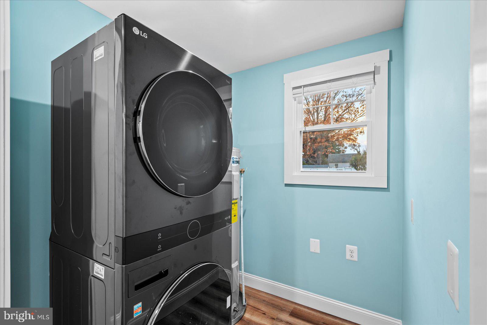 THE POINT - Residential Lease