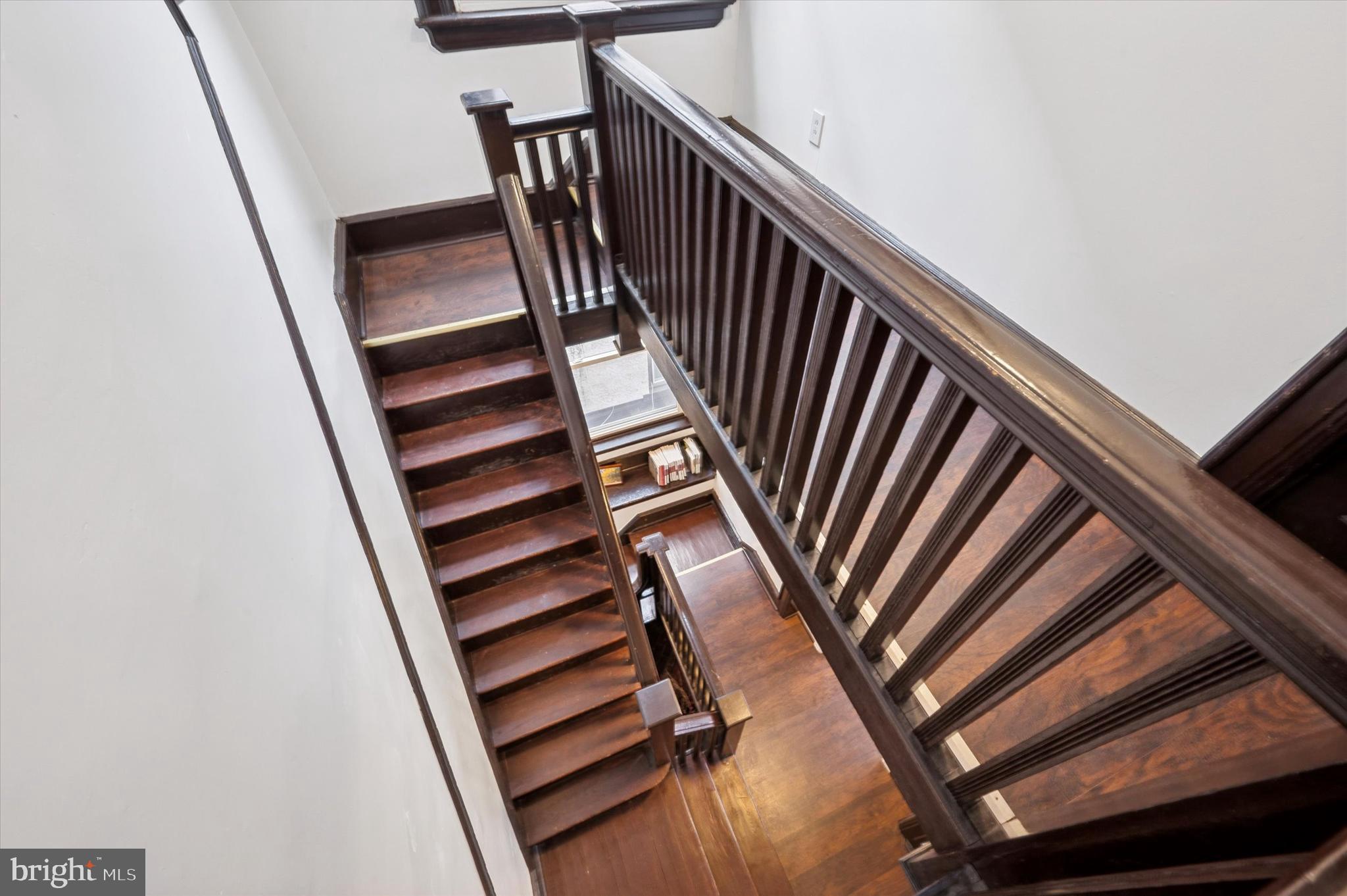 UNIVERSITY CITY - Residential