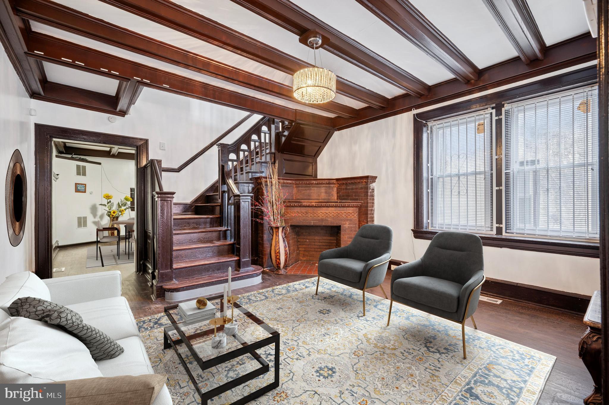 UNIVERSITY CITY - Residential