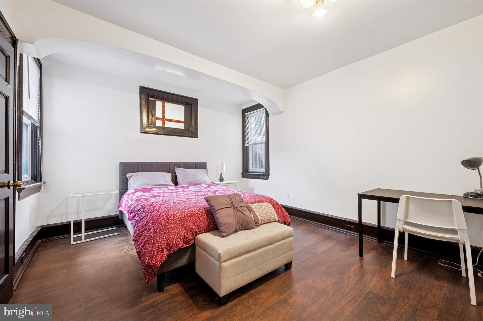 UNIVERSITY CITY - Residential