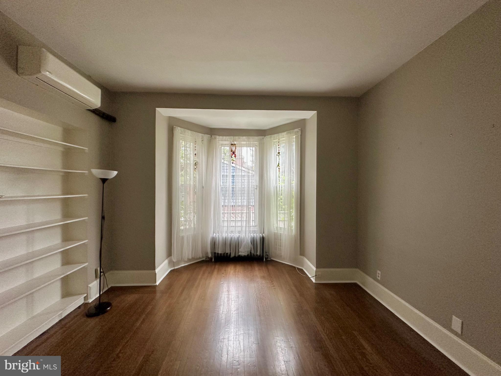 WALNUT HILL - Residential Lease