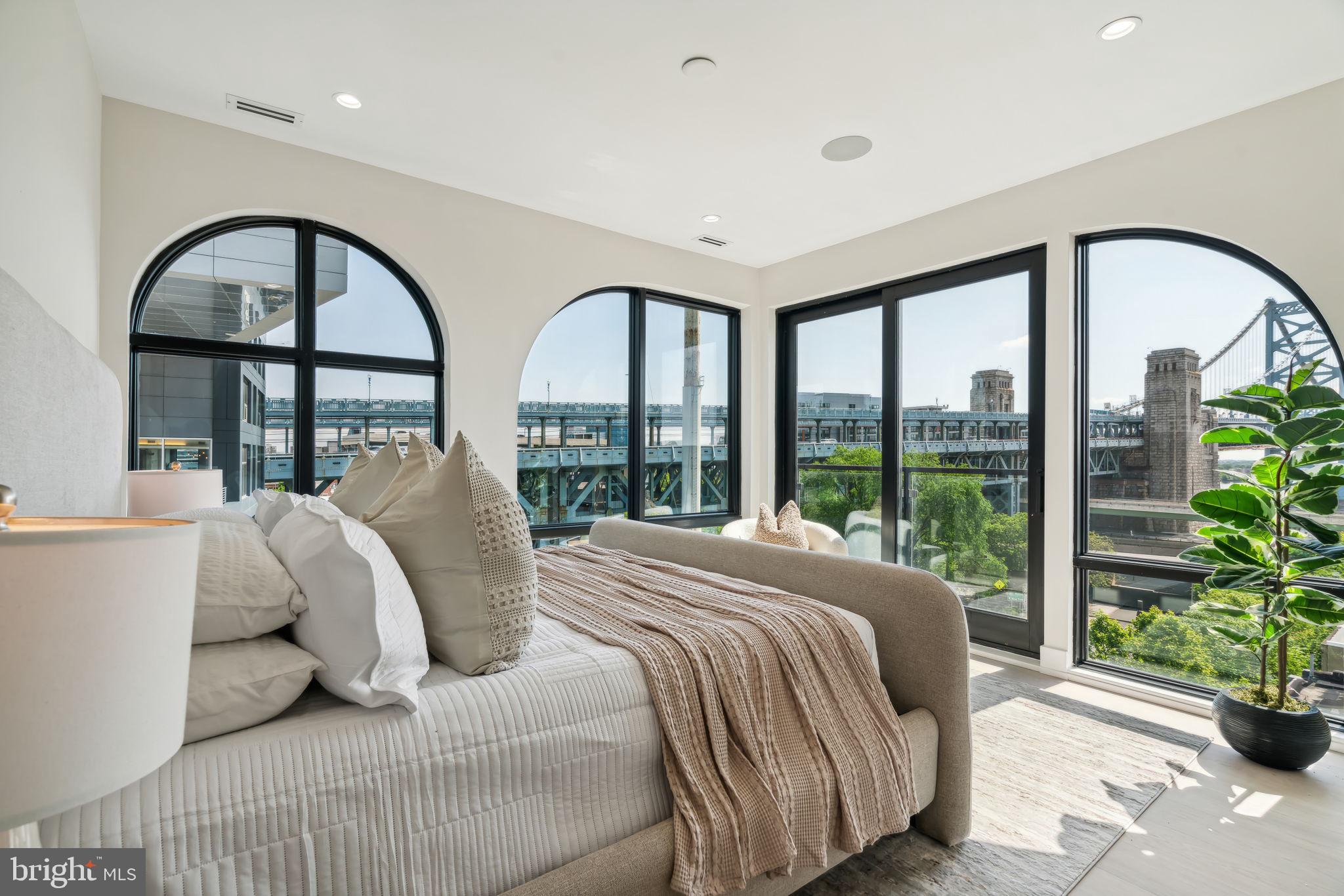 OLD CITY - Residential