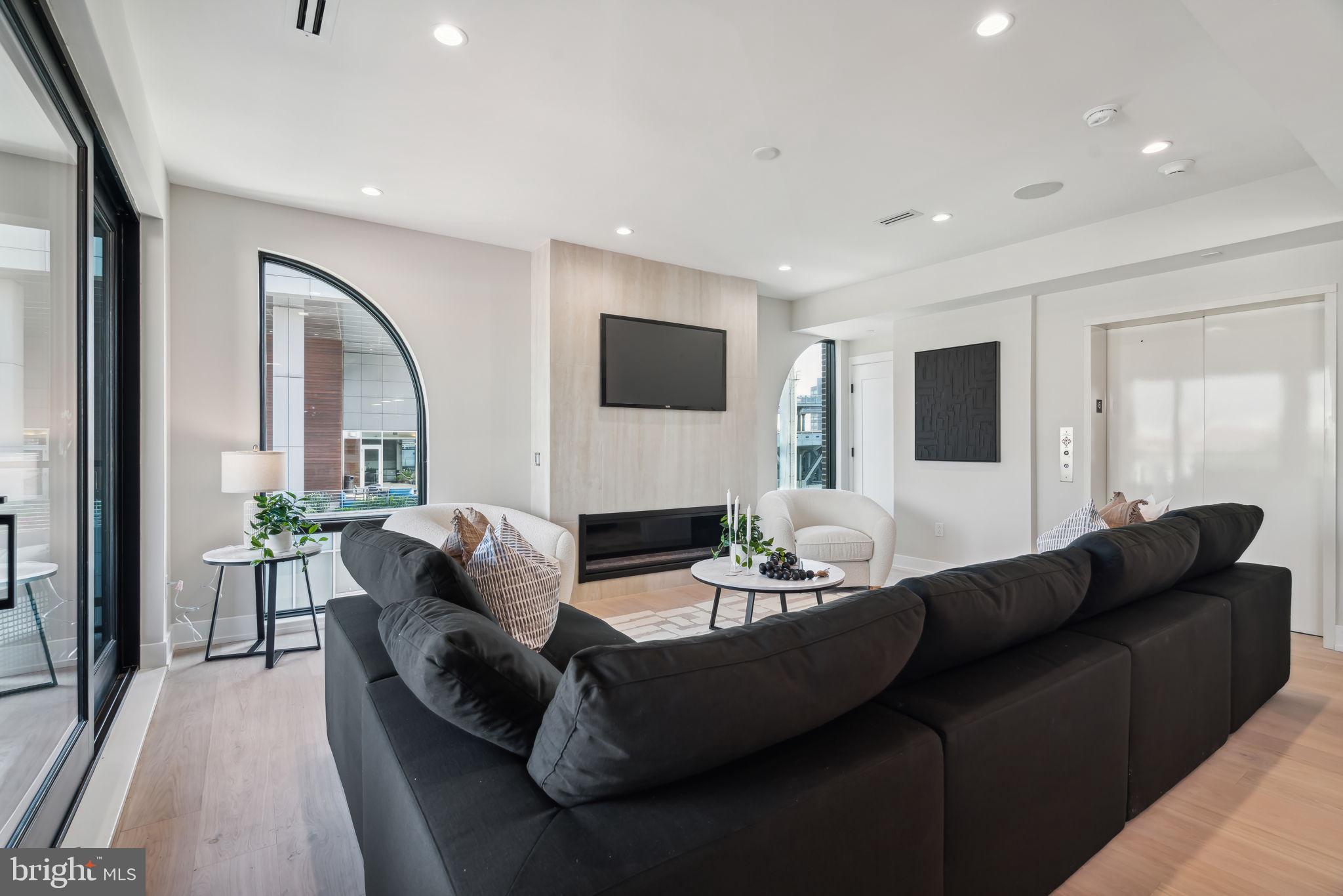 OLD CITY - Residential