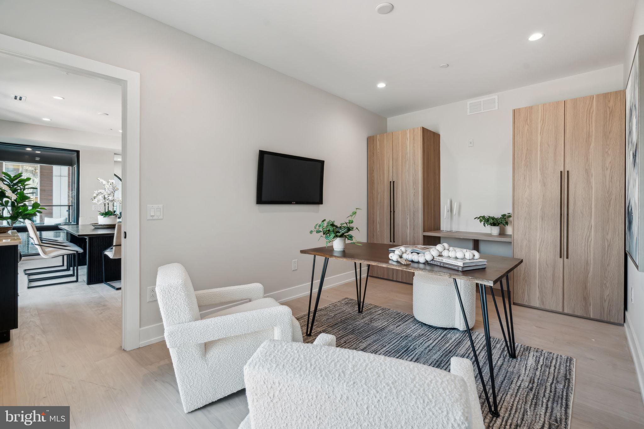 OLD CITY - Residential