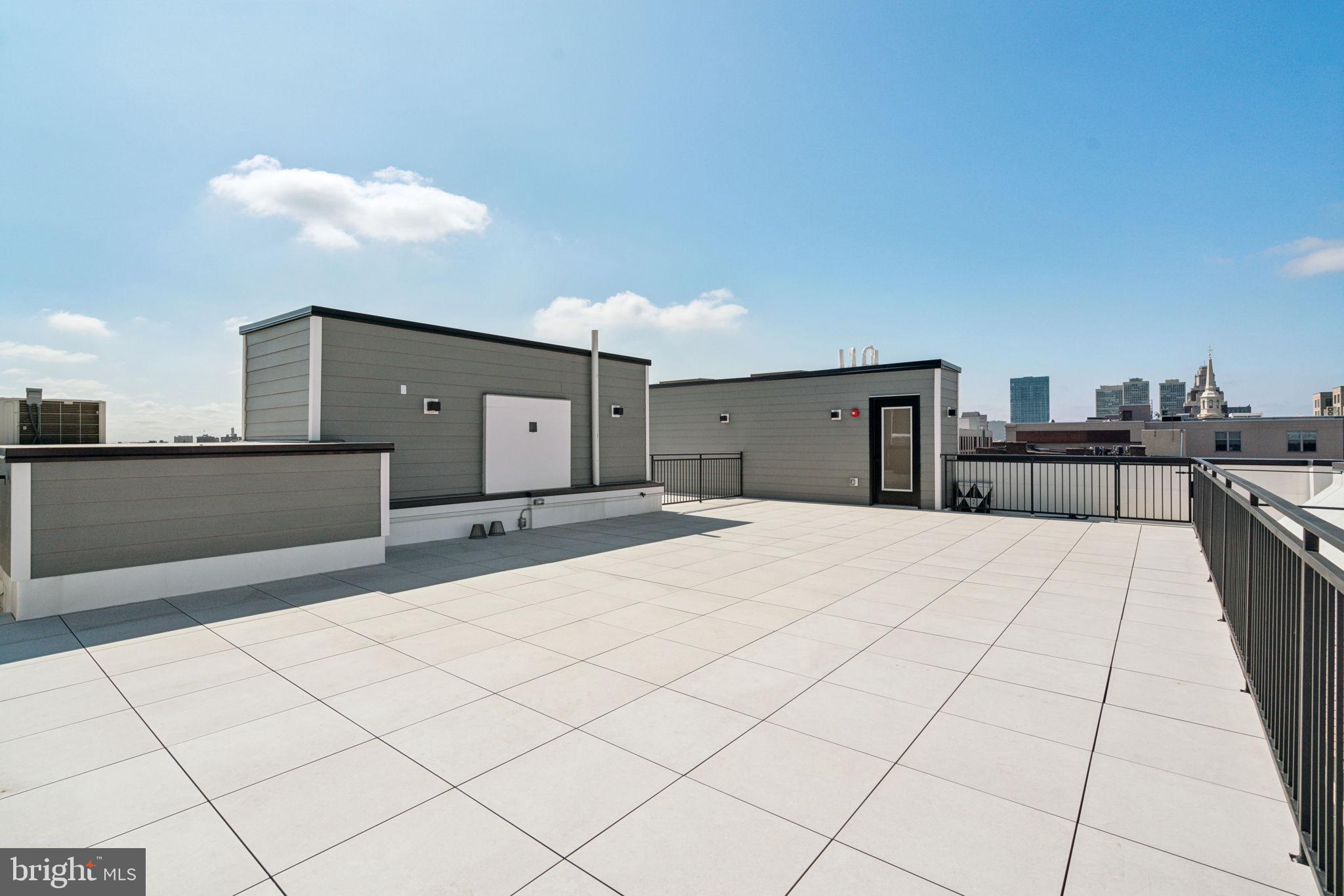 OLD CITY - Residential