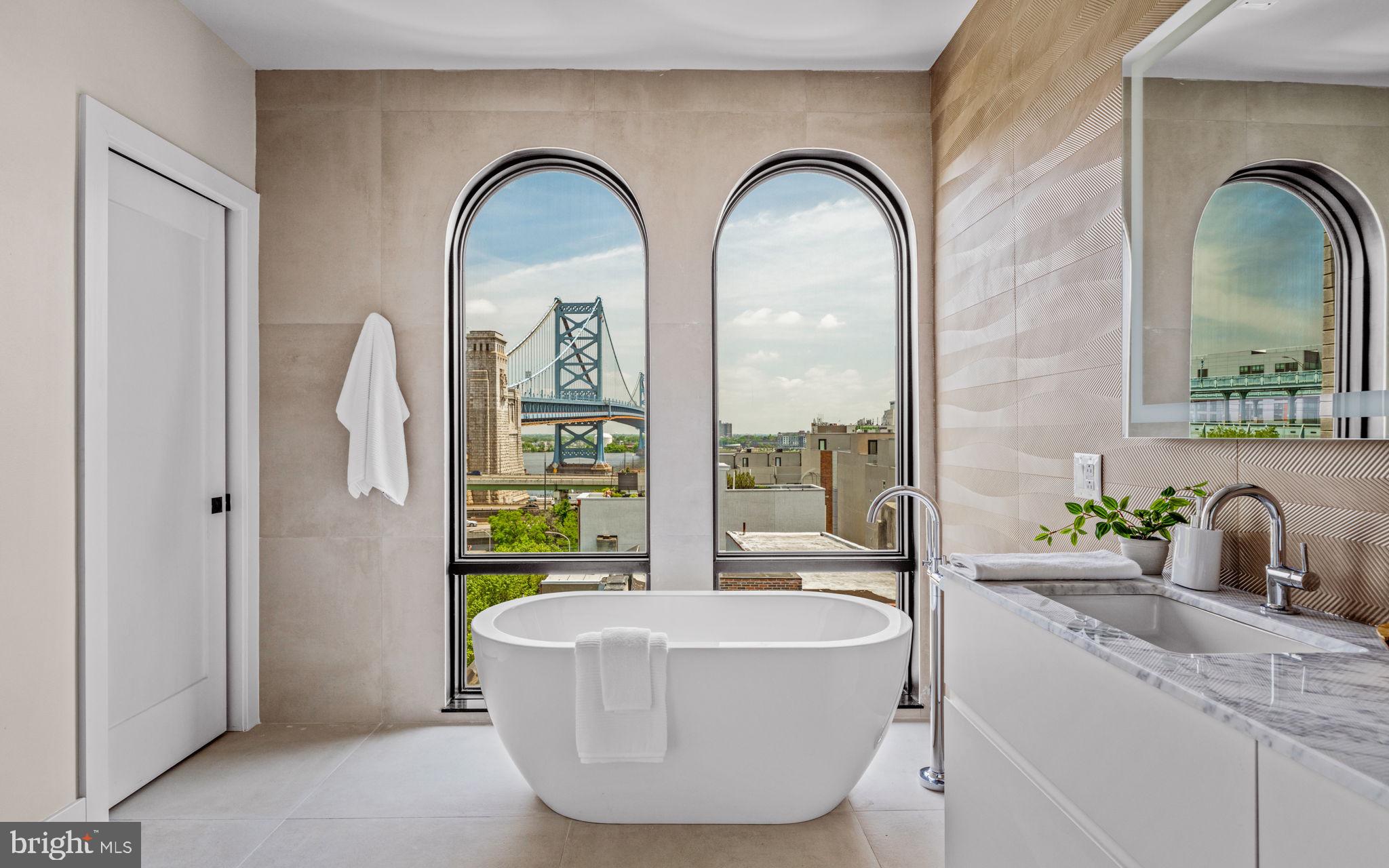 OLD CITY - Residential