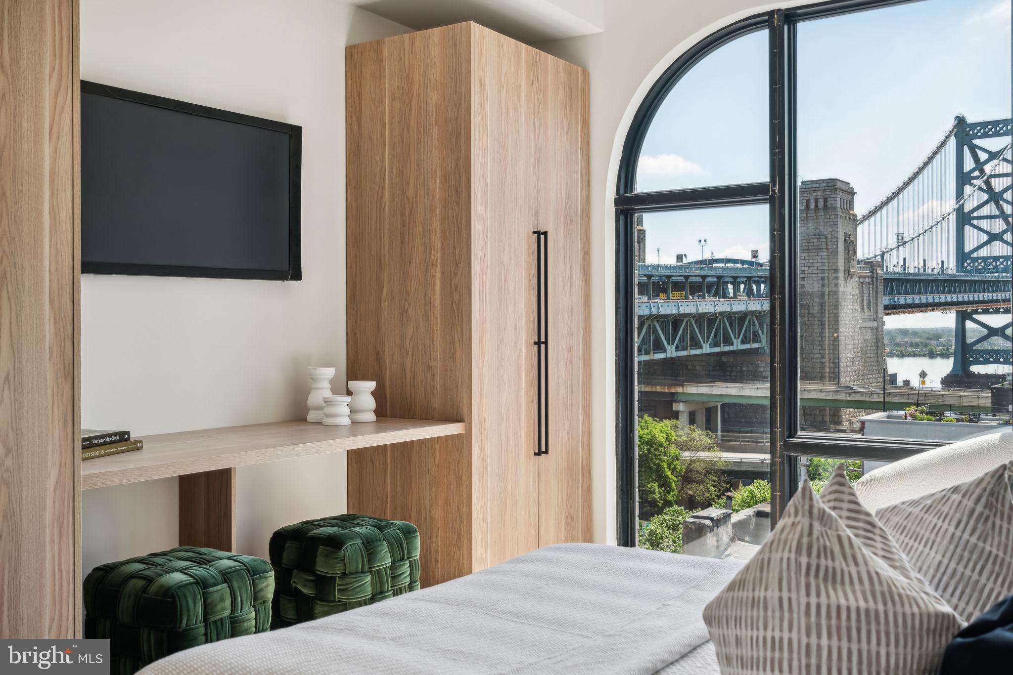 OLD CITY - Residential