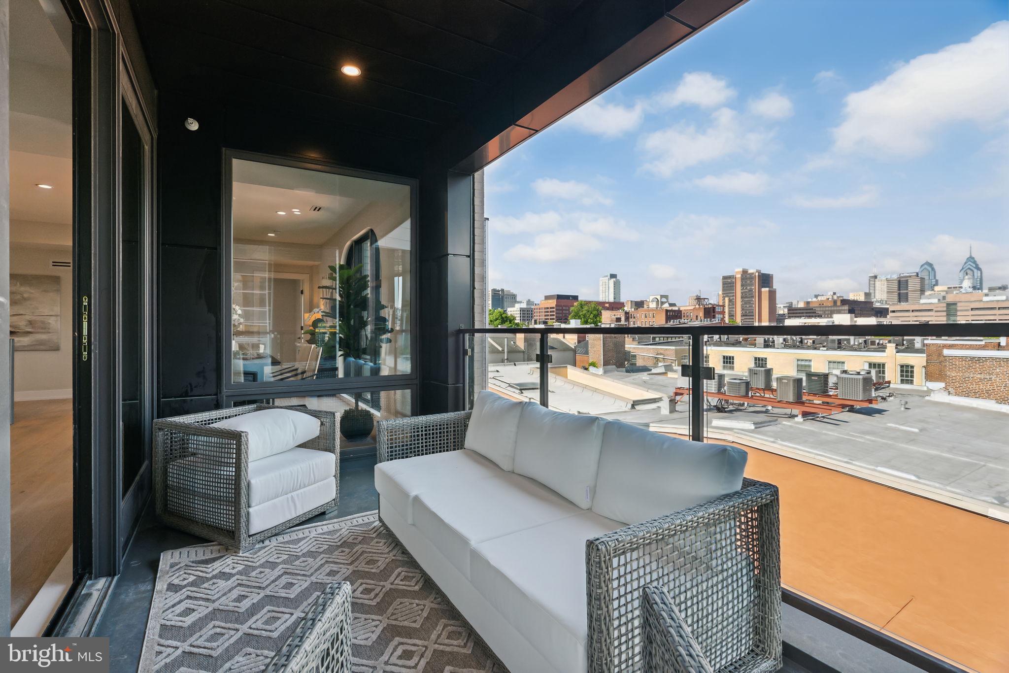 OLD CITY - Residential