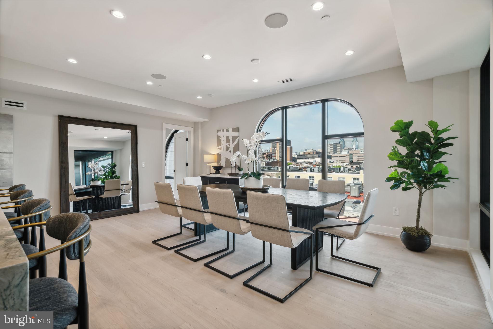 OLD CITY - Residential