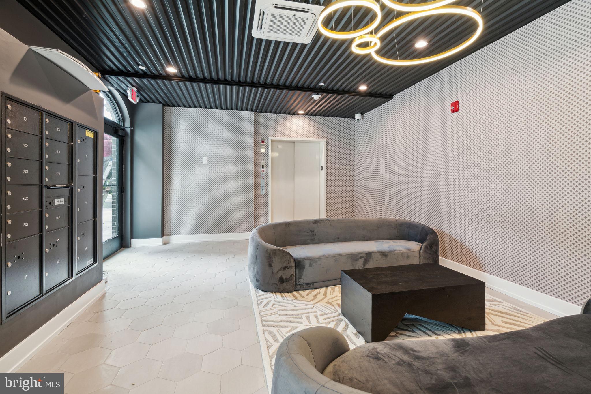 OLD CITY - Residential