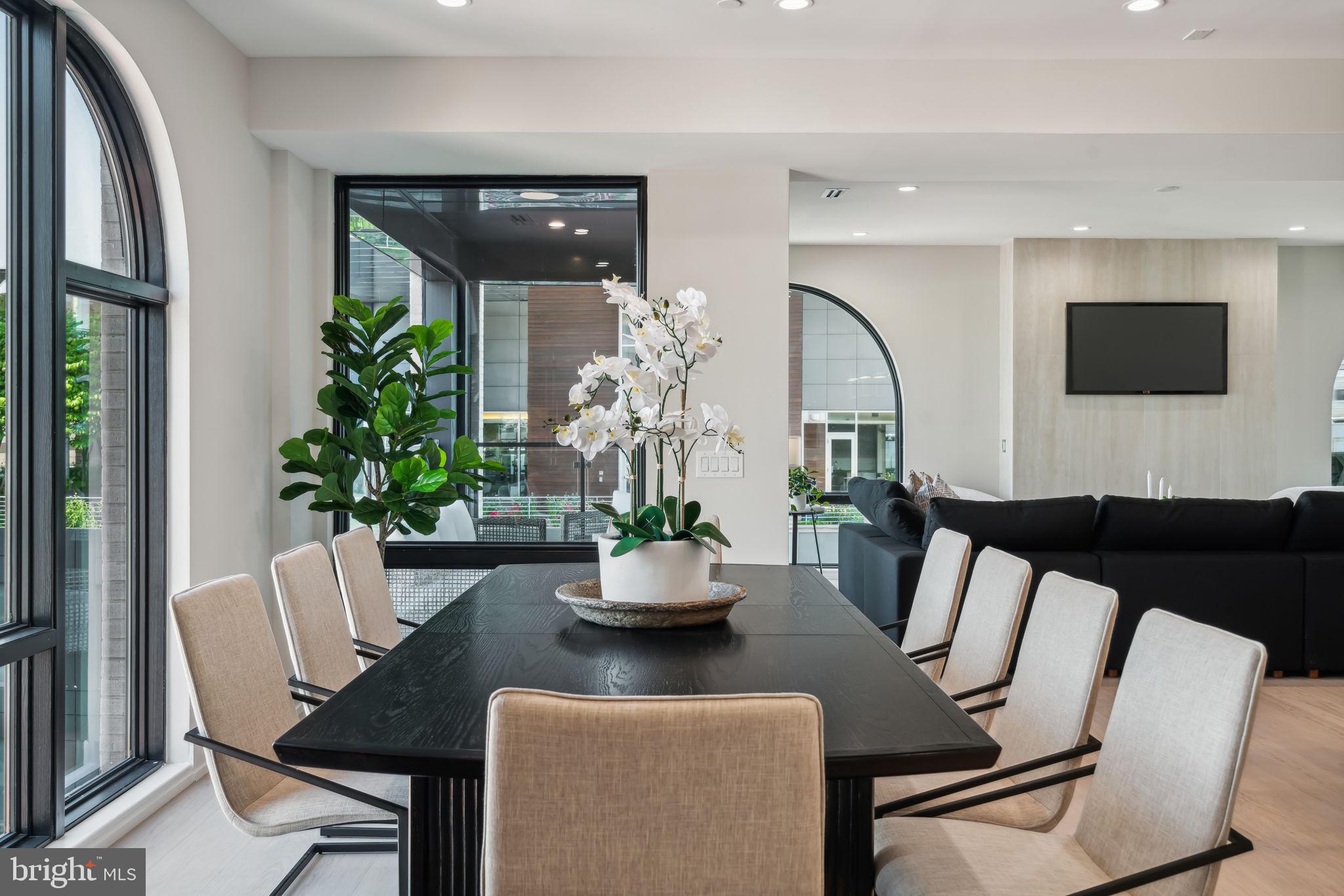 OLD CITY - Residential