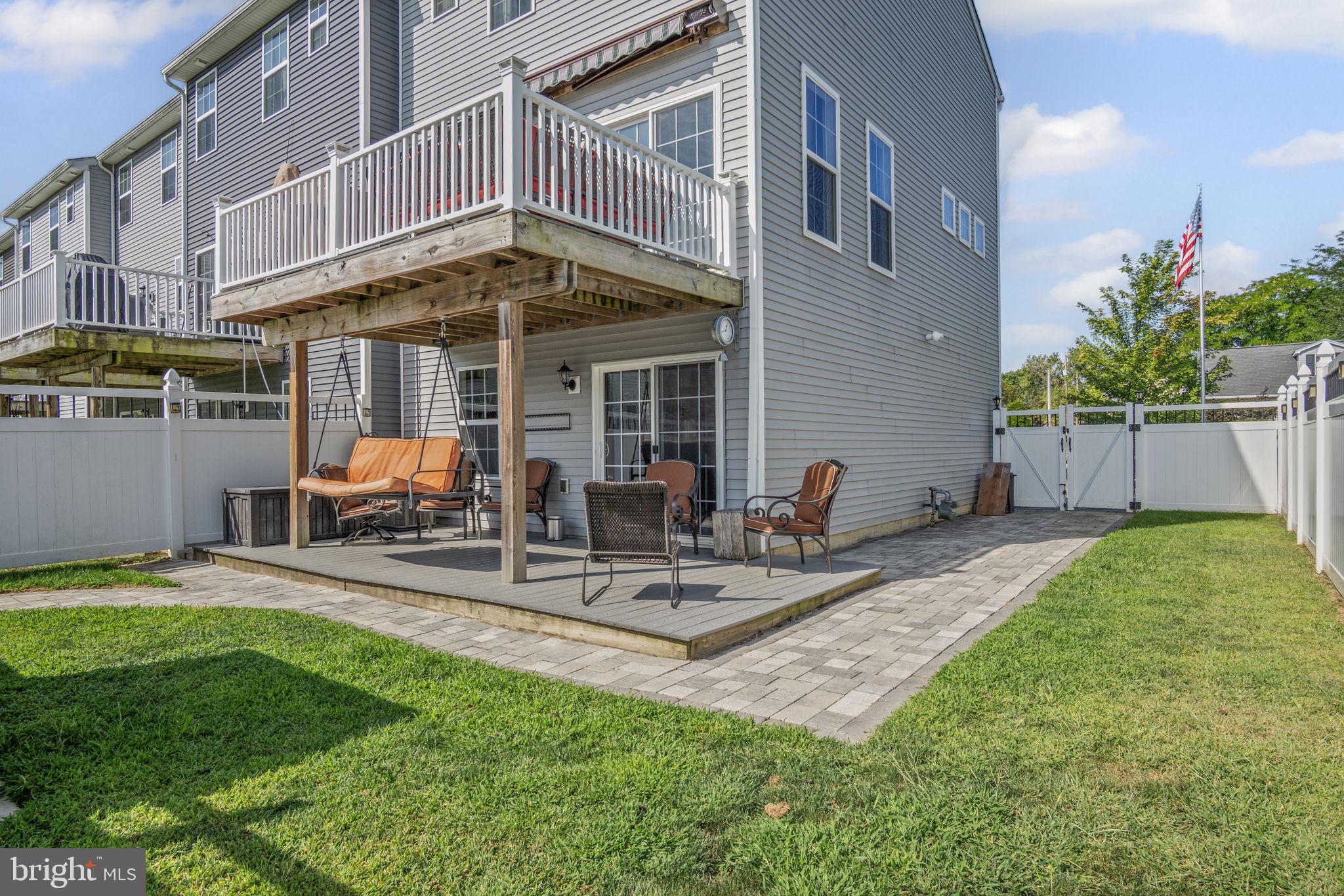 BROOKSIDE - Residential