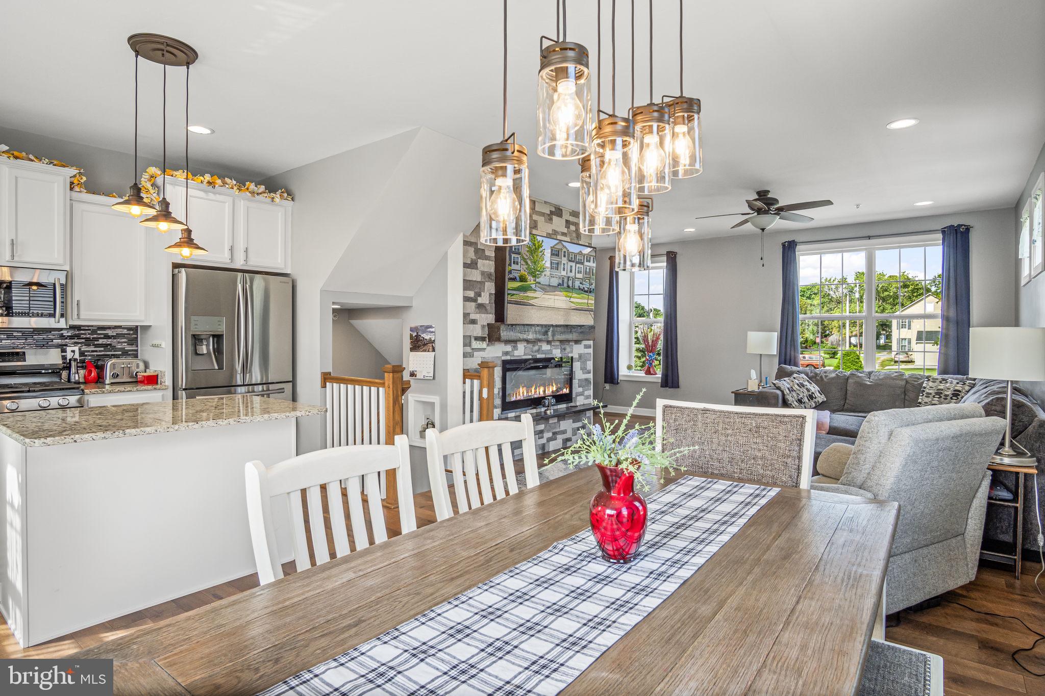 BROOKSIDE - Residential