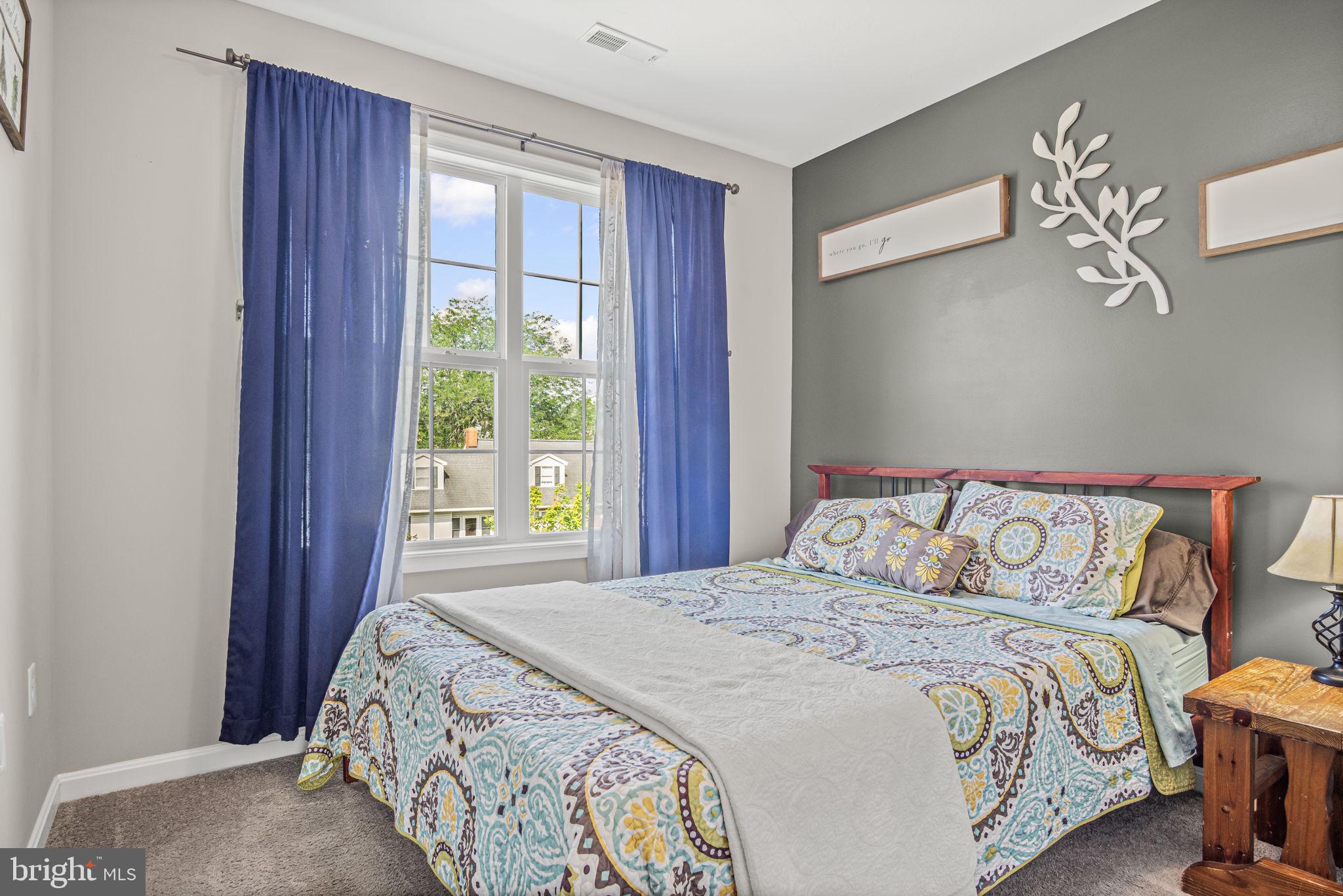 BROOKSIDE - Residential