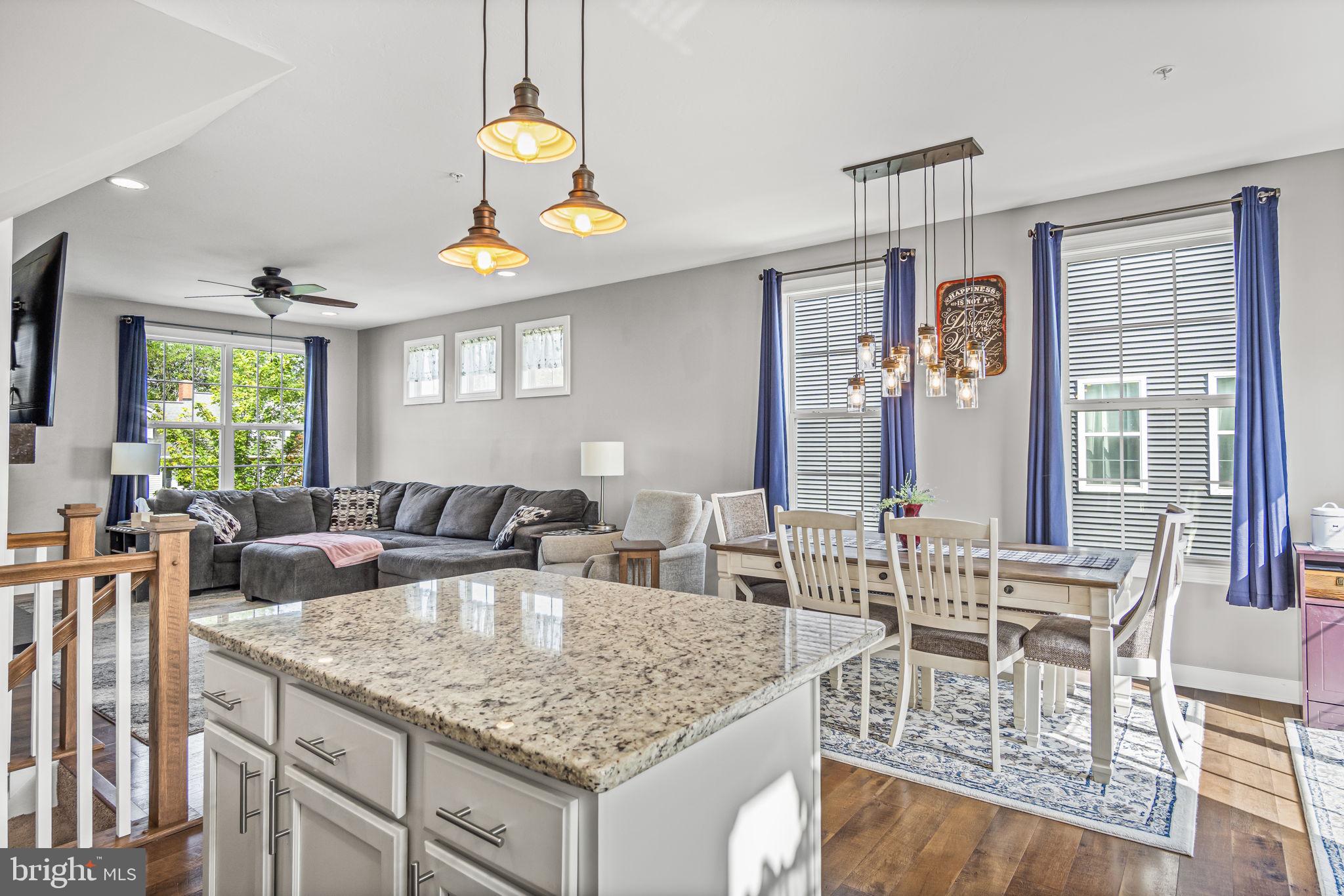 BROOKSIDE - Residential