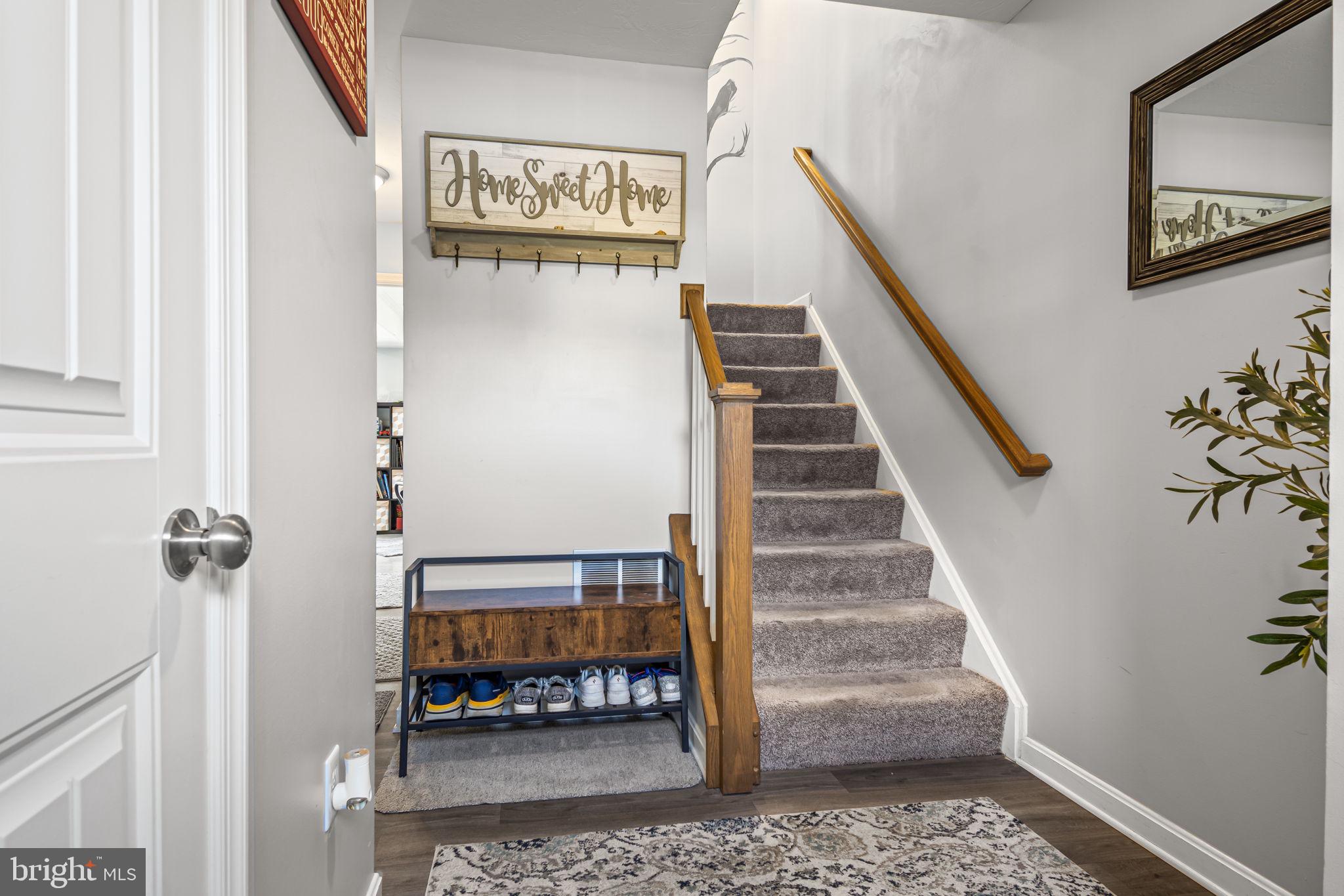 BROOKSIDE - Residential