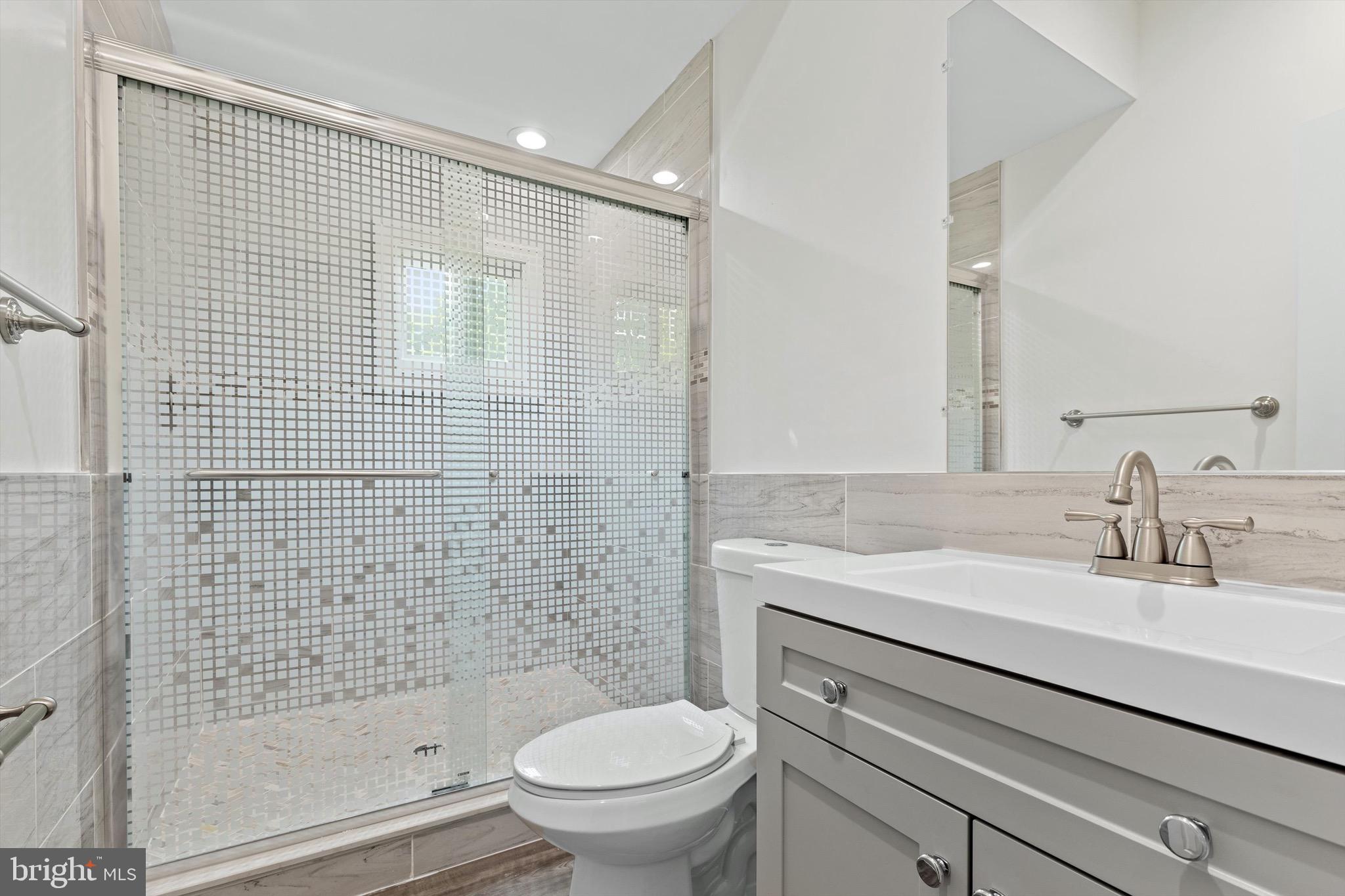 PENDERWOOD - Residential Lease