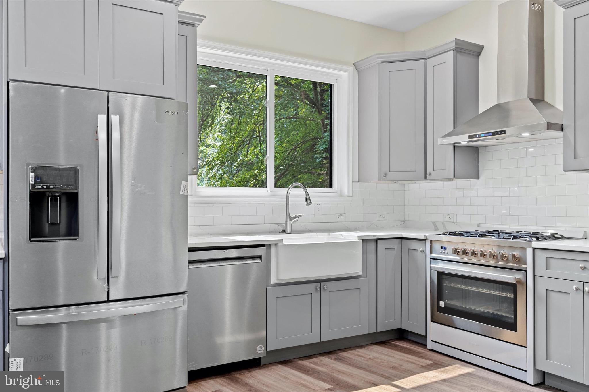 PENDERWOOD - Residential Lease