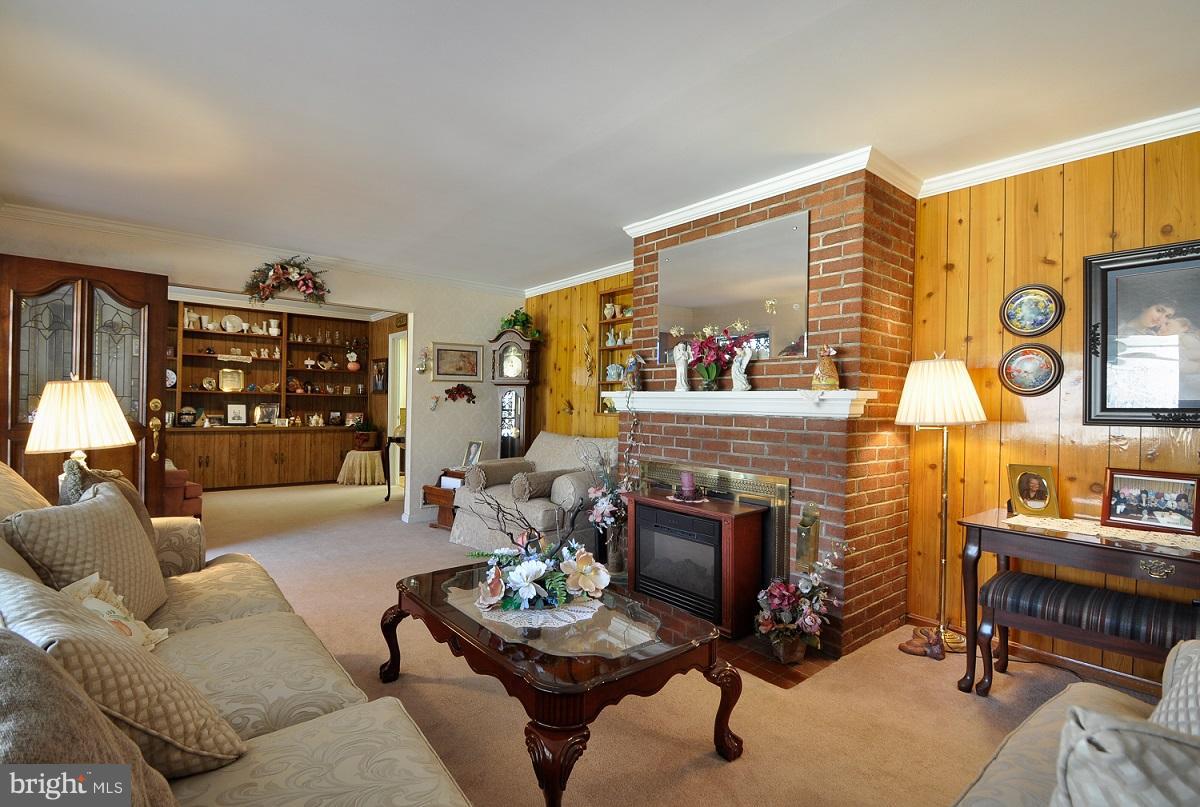 COLCHESTER - Residential