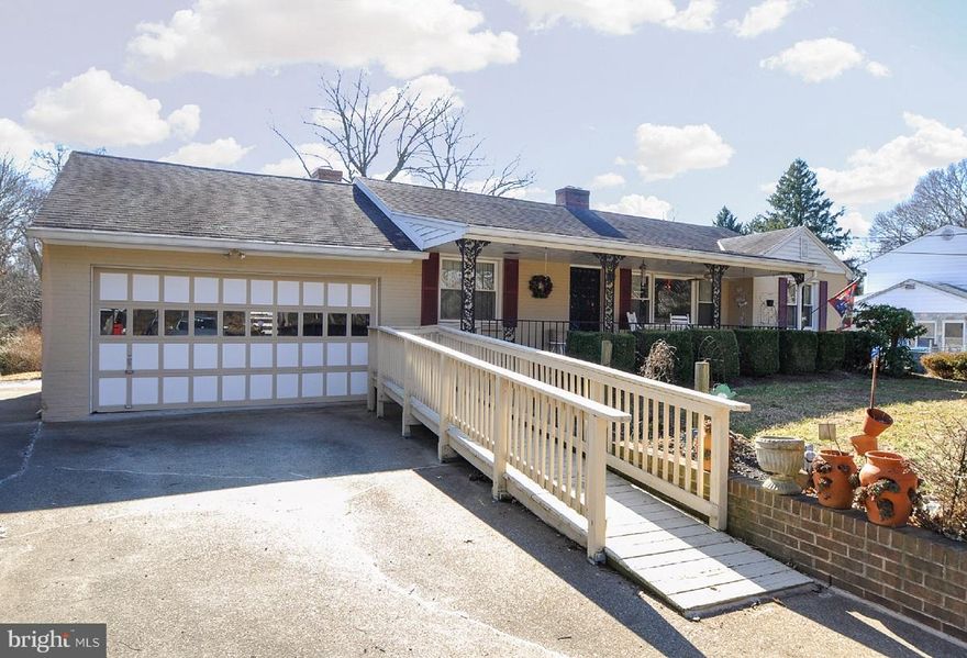 Huge two finished level Rambler in Lorton area. Nice level lot off the beaten path of RT 1. Close to the Woodbridge VRE Station, Occoquan and everything the river has to offer. No HOA!  The home is in good physical condition, however needs cosmetic interior face lift since it is stuck in the 1980's? The person who has vision and is willing to make and offer.