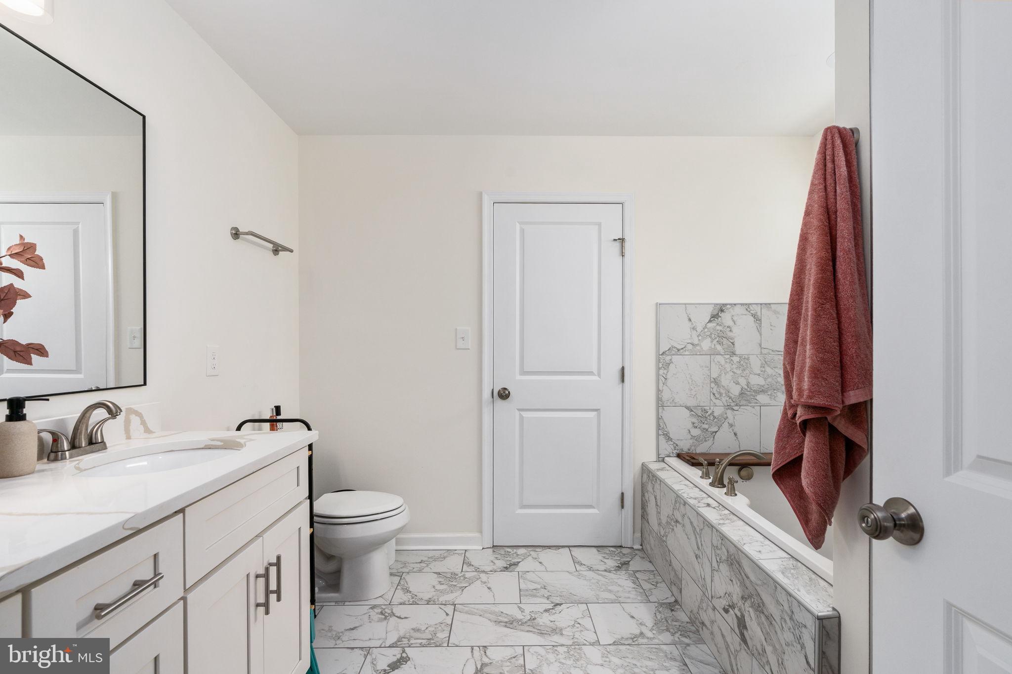 PLACID BAY ESTATES - Residential