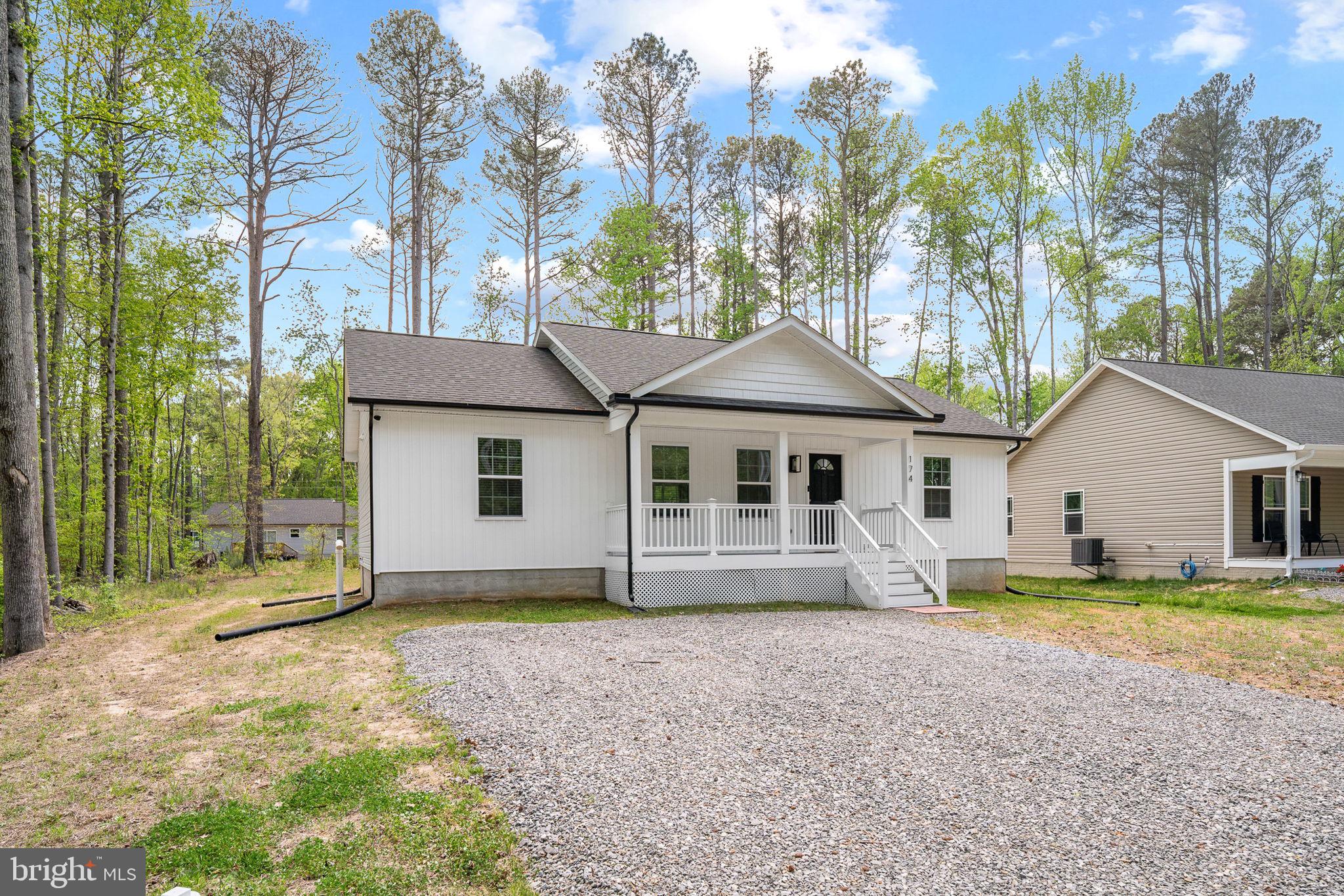 PLACID BAY ESTATES - Residential