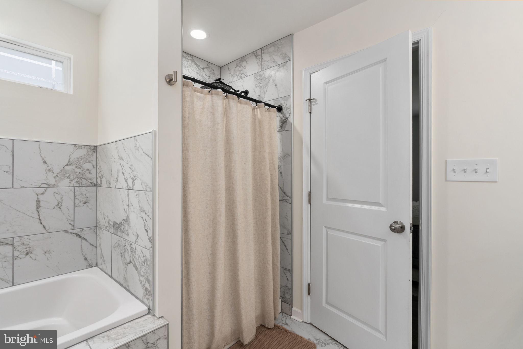 PLACID BAY ESTATES - Residential