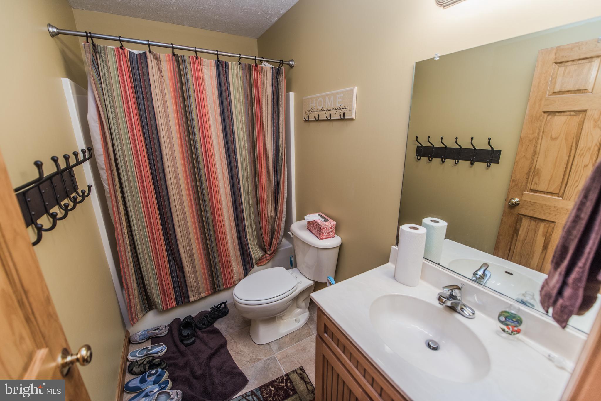 VOS MOUNTAIN - Residential