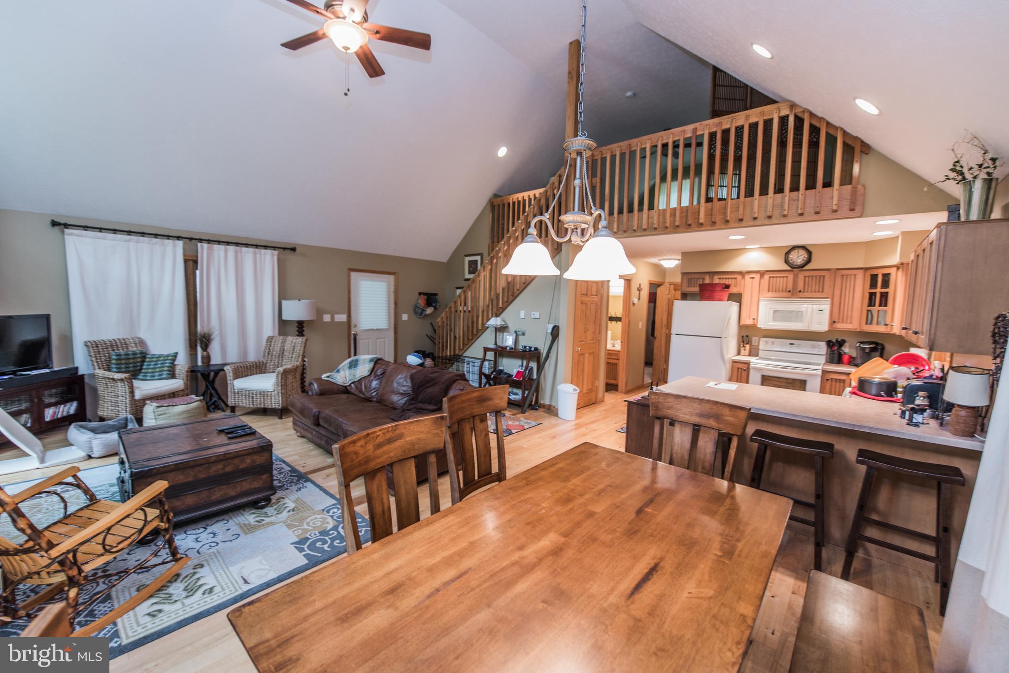 VOS MOUNTAIN - Residential