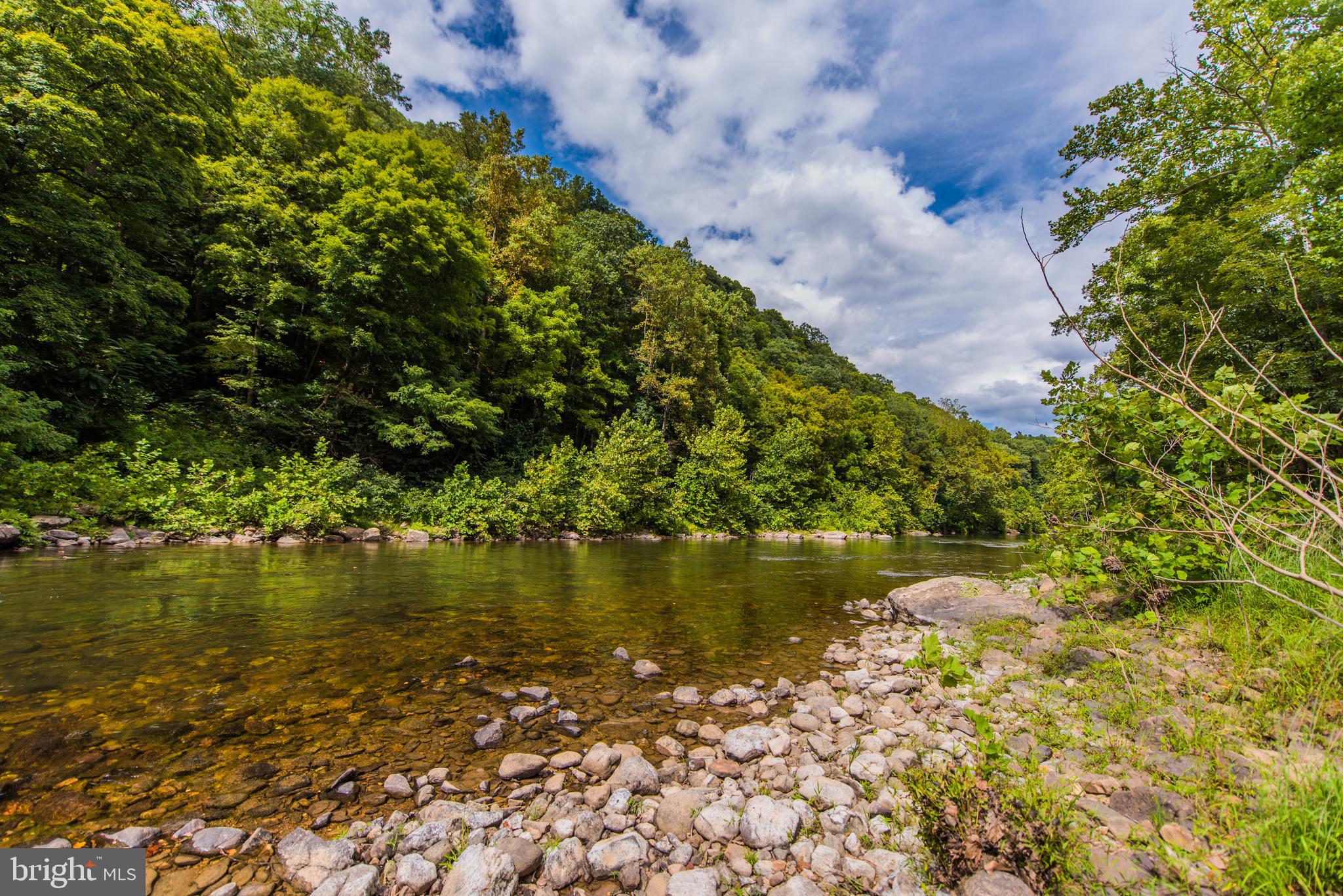 VOS MOUNTAIN - Residential