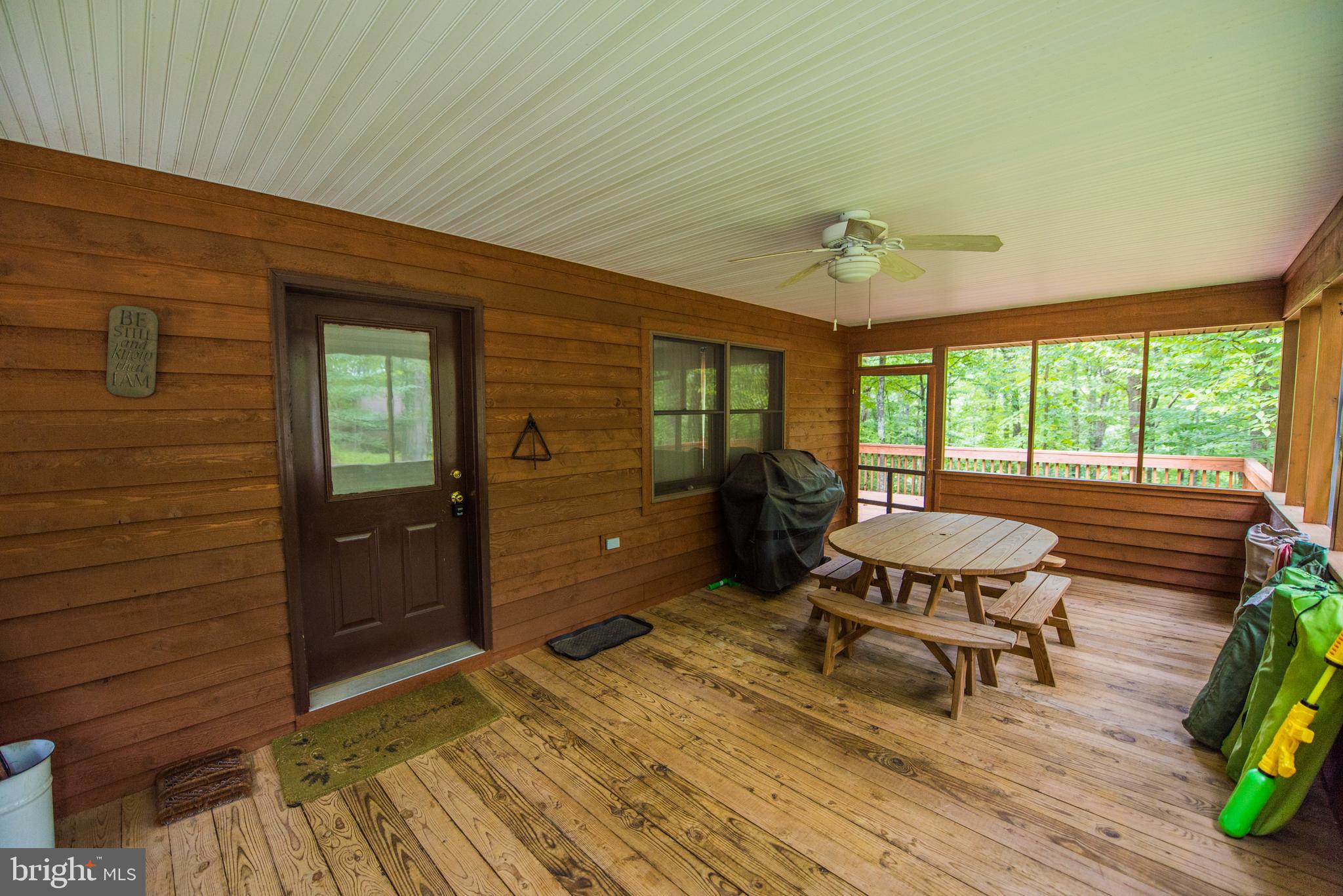 VOS MOUNTAIN - Residential