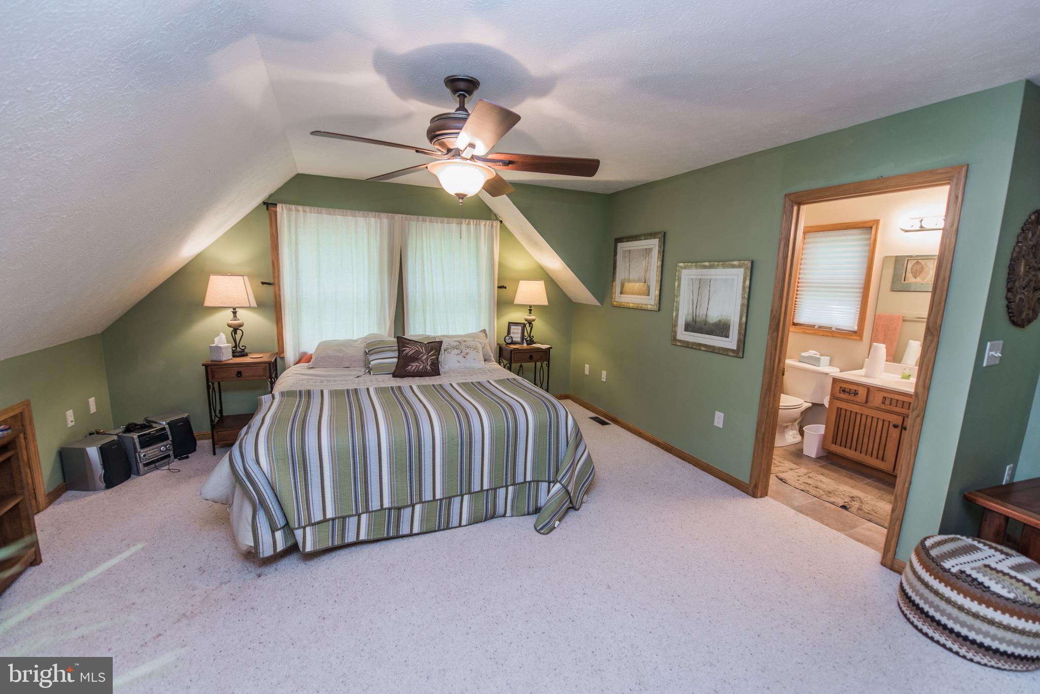 VOS MOUNTAIN - Residential