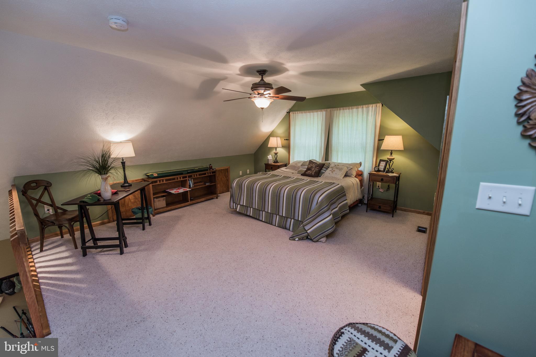 VOS MOUNTAIN - Residential