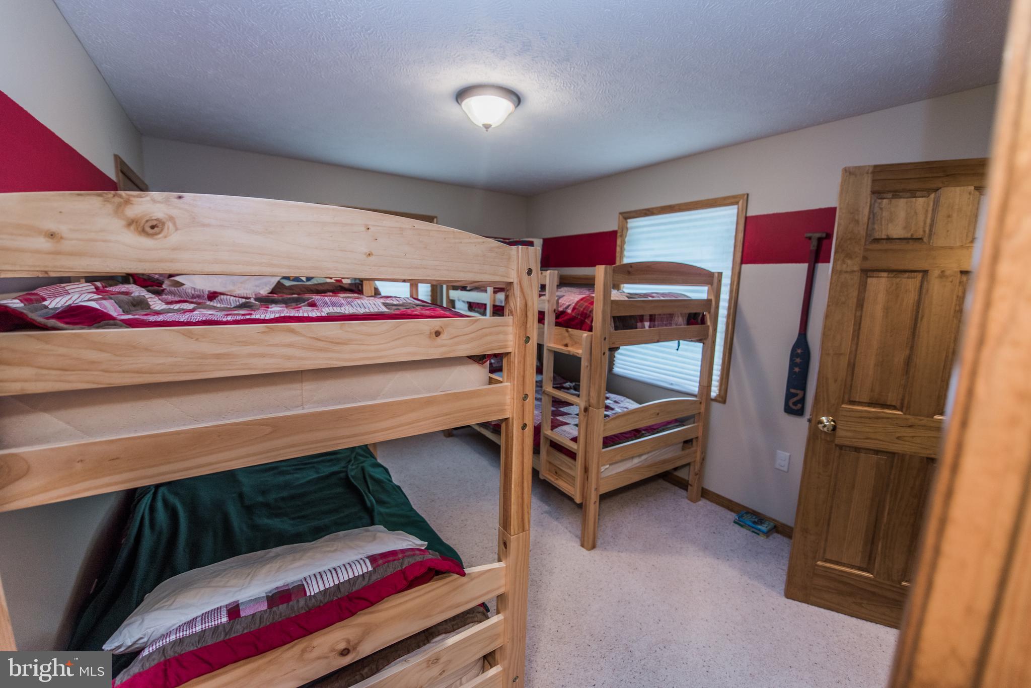 VOS MOUNTAIN - Residential