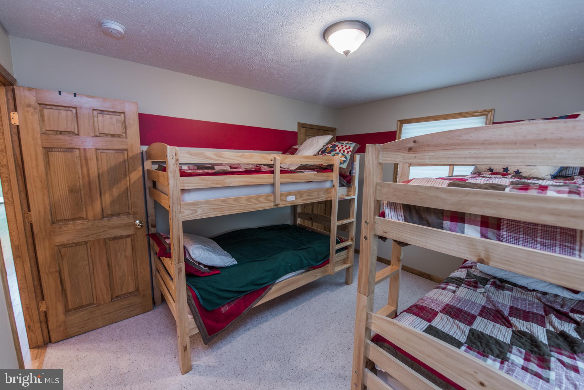 VOS MOUNTAIN - Residential