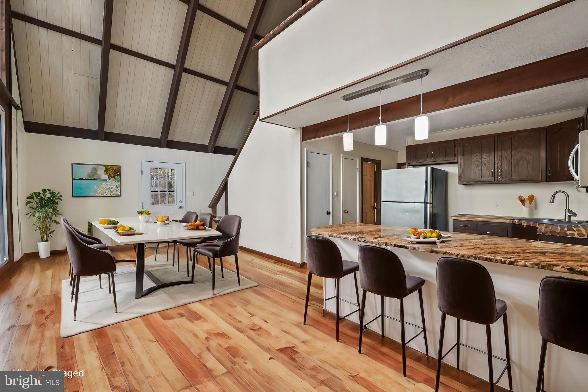 HIGH KNOB - Residential