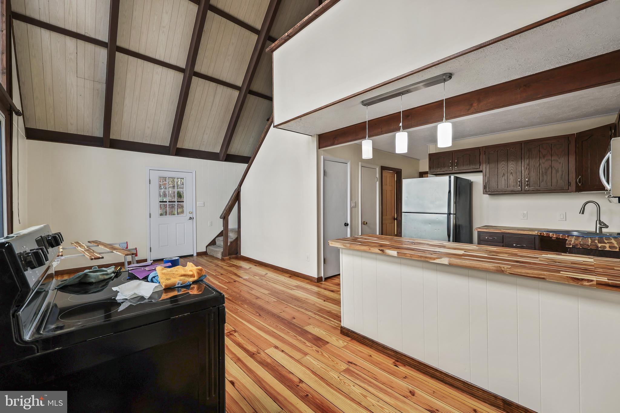 HIGH KNOB - Residential