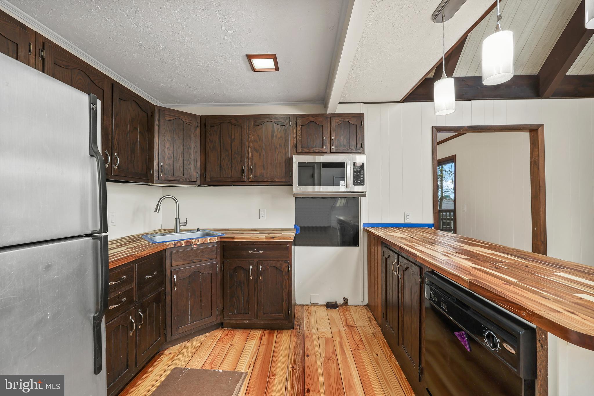 HIGH KNOB - Residential