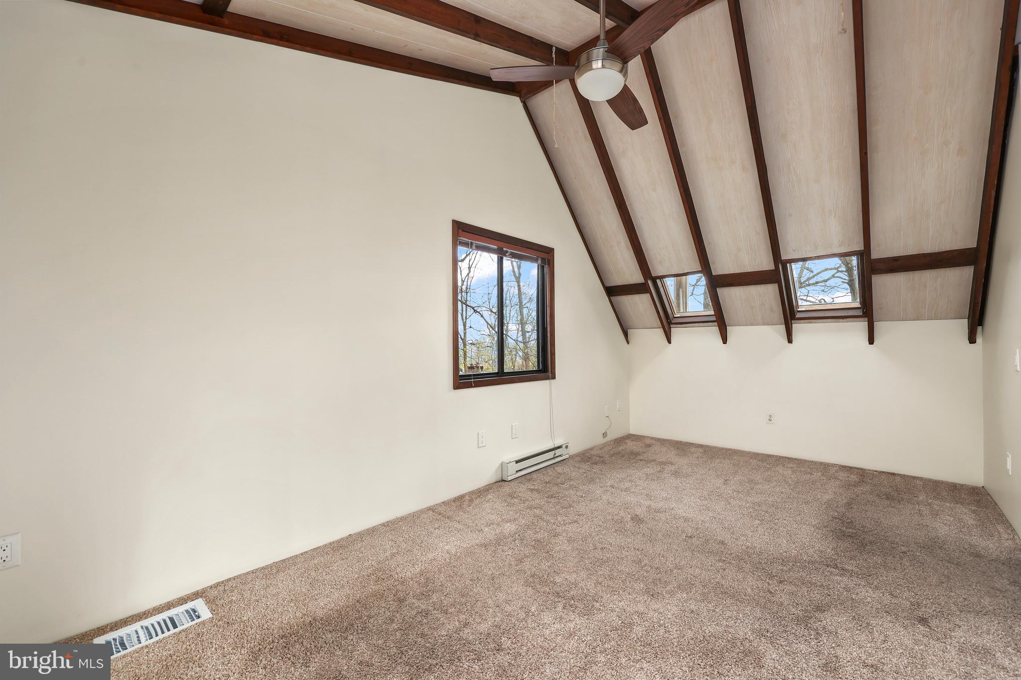 HIGH KNOB - Residential