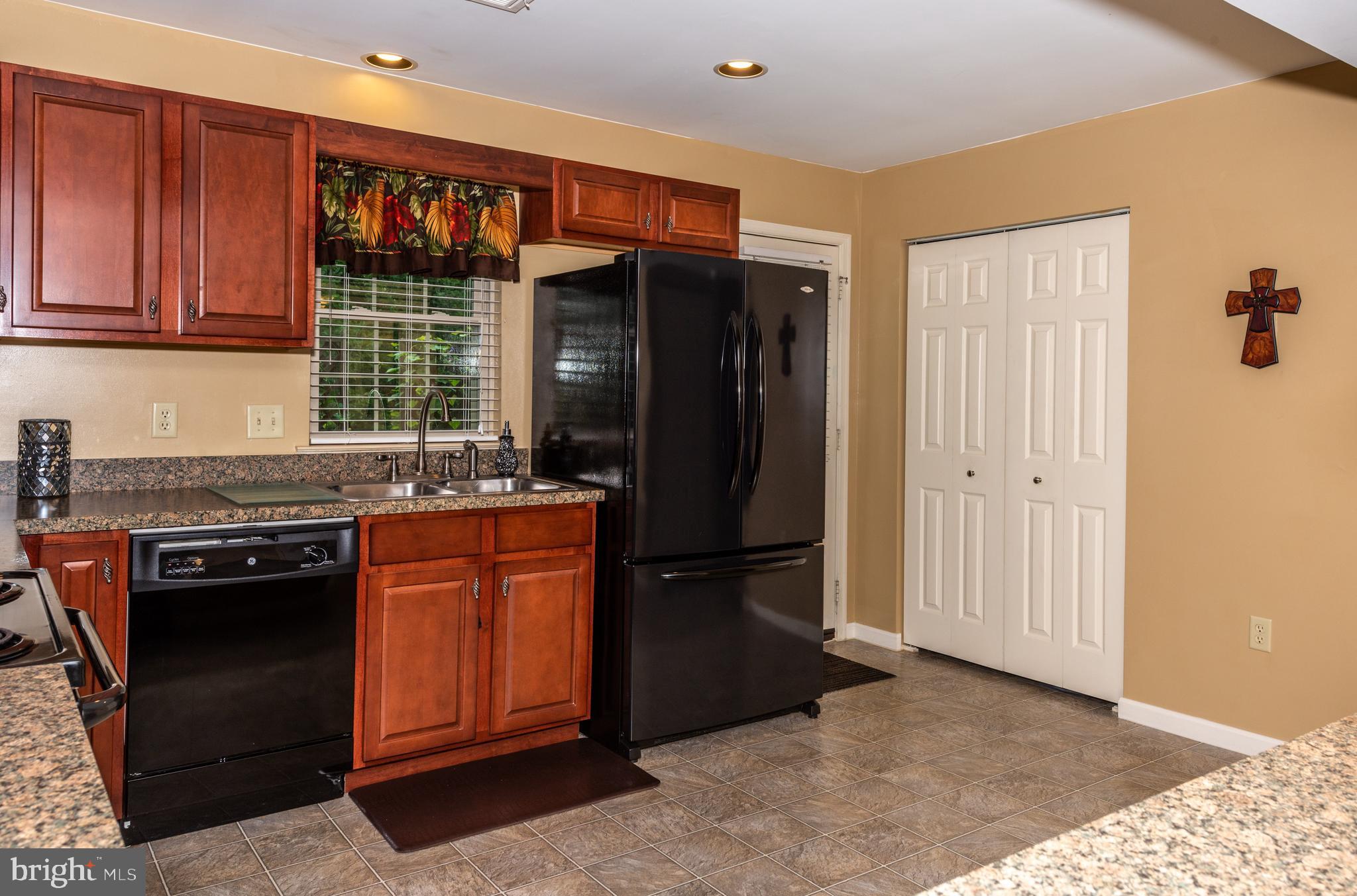 MELBOURNE PLACE - Residential