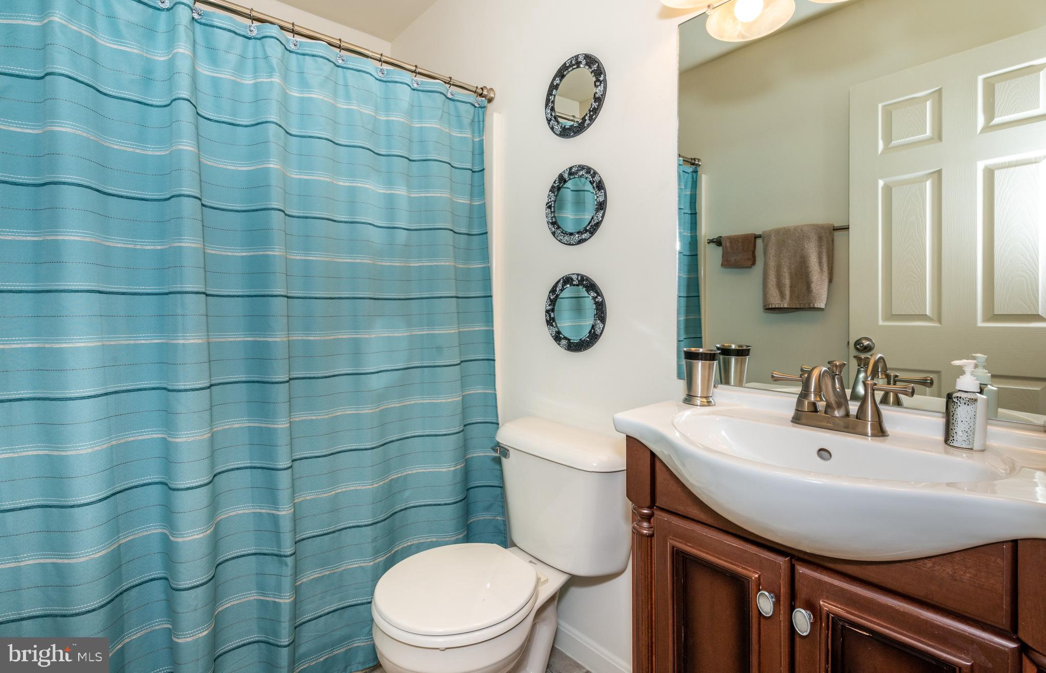 MELBOURNE PLACE - Residential