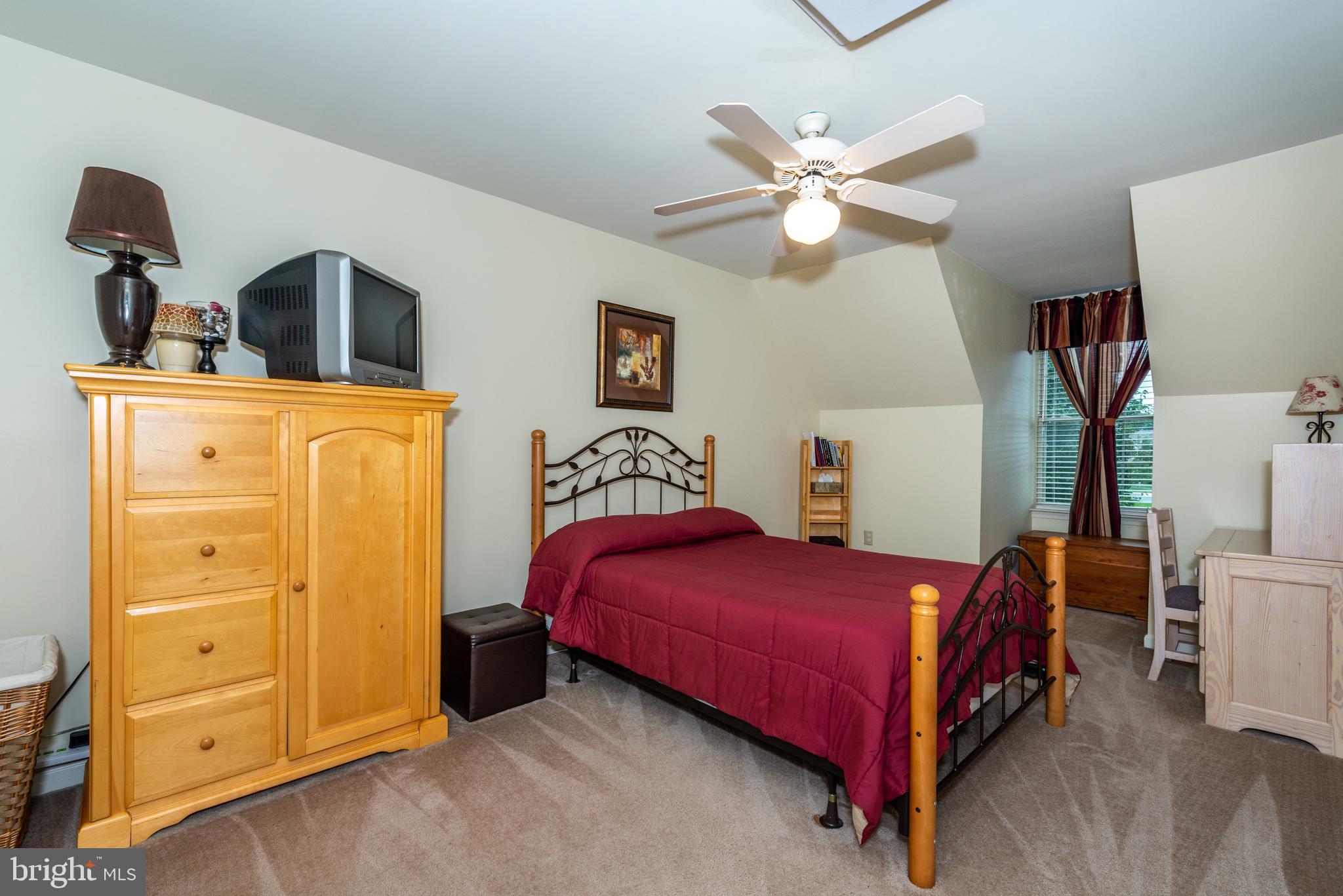 MELBOURNE PLACE - Residential