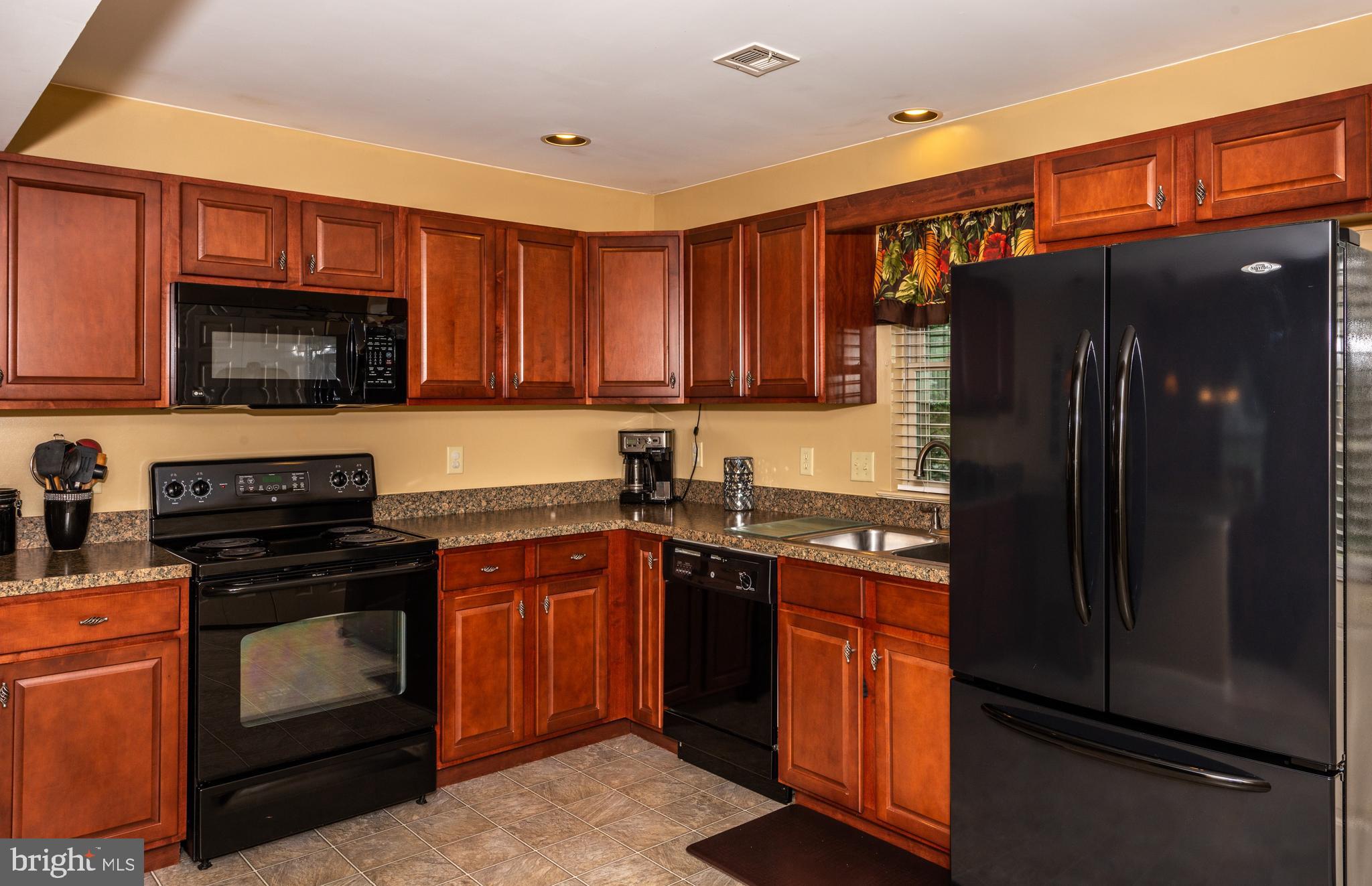 MELBOURNE PLACE - Residential