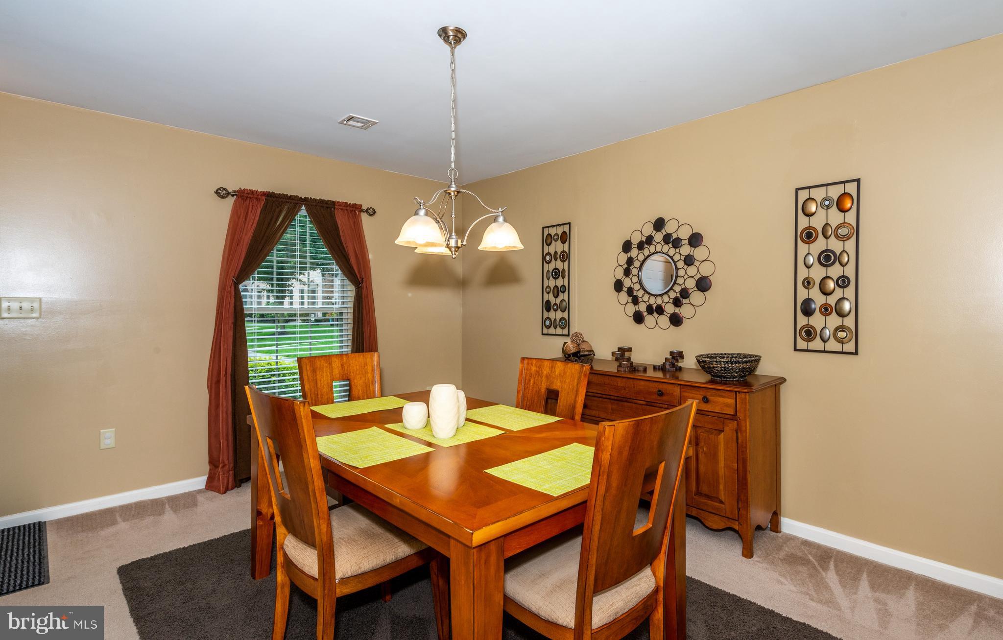 MELBOURNE PLACE - Residential